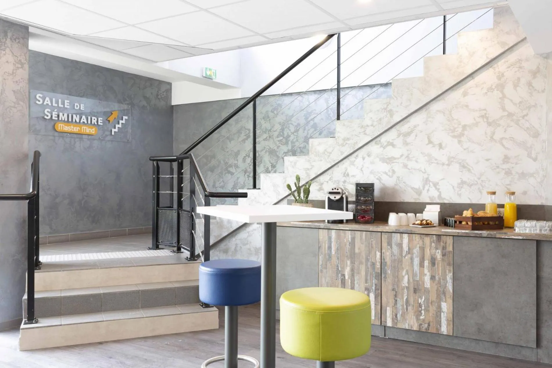 Business facilities in ibis Styles Vierzon