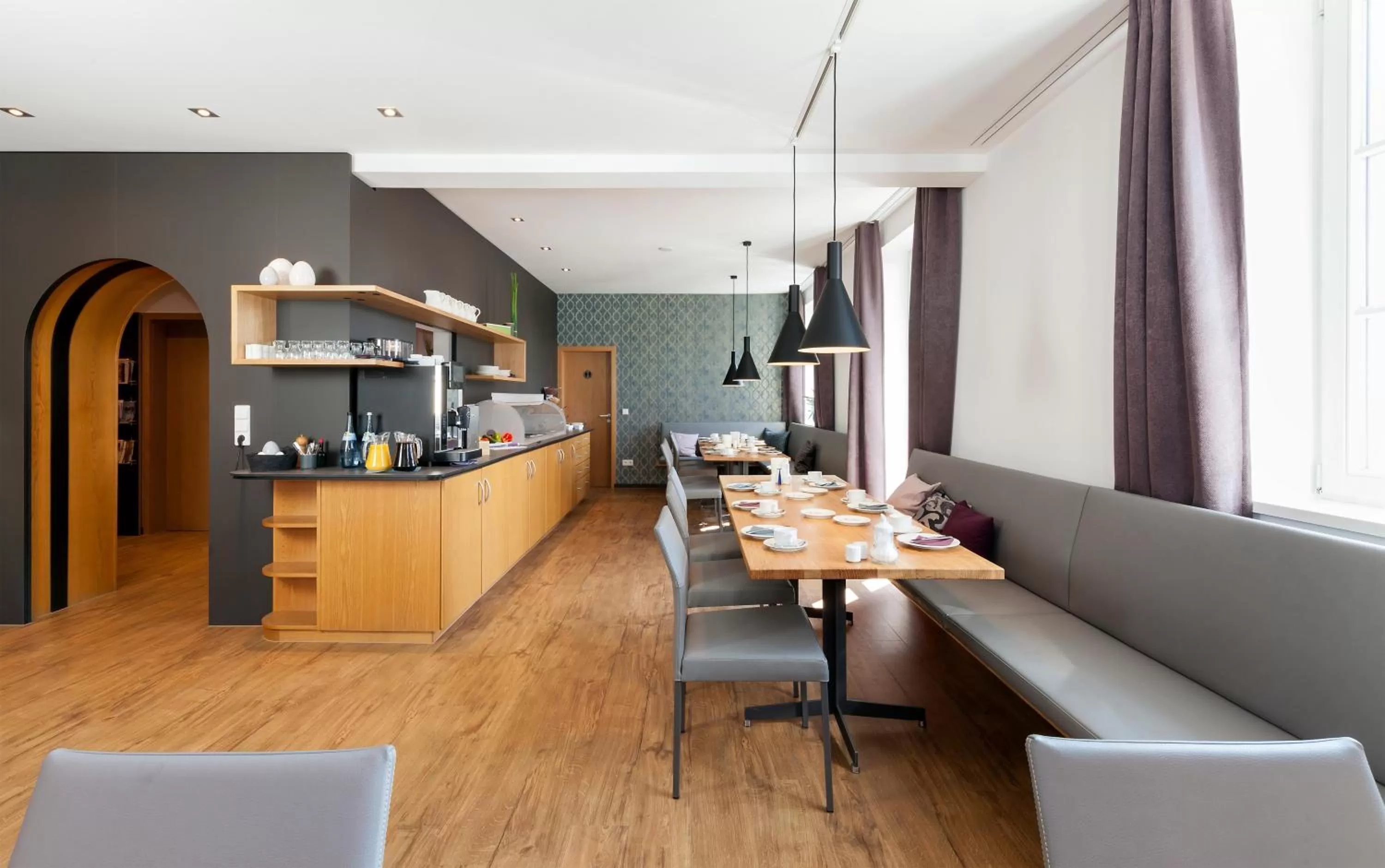 Continental breakfast in Torstuben