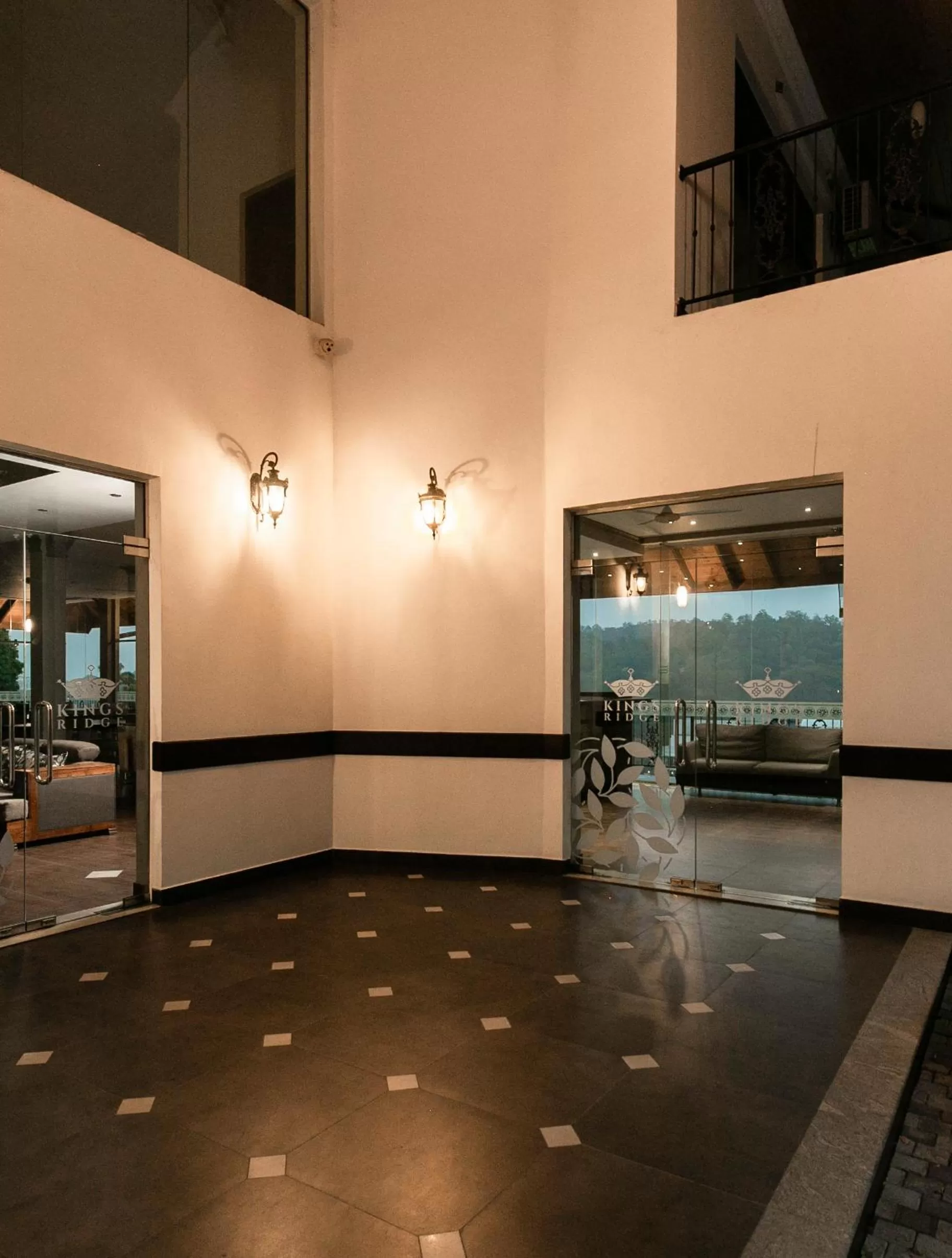 Facade/entrance in Kings Ridge Kandy