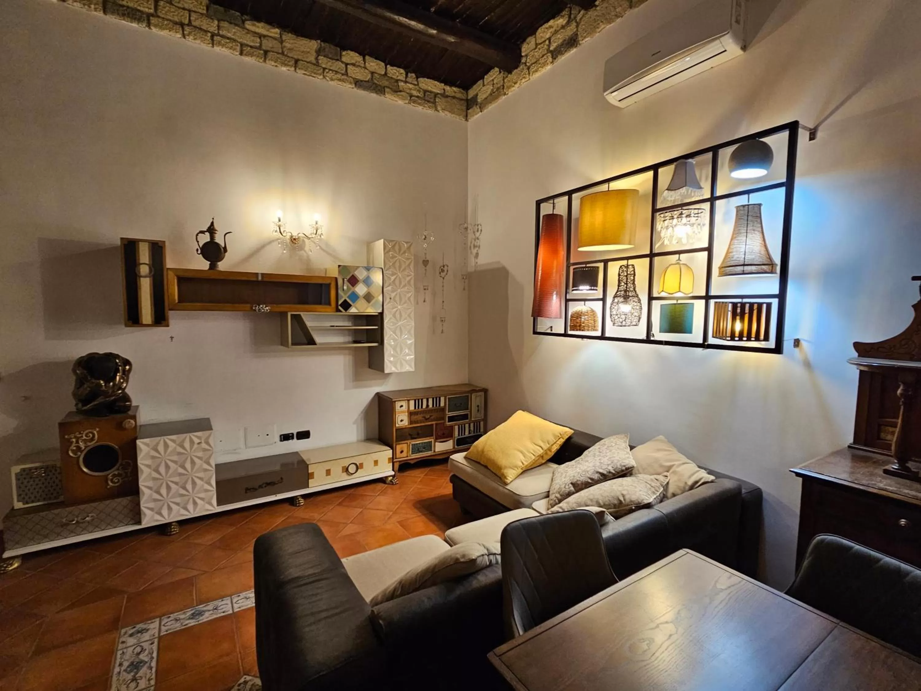 Apartment - Ground Floor in The Spanish Palace, Suites, Rooms, Apartments & Terraces