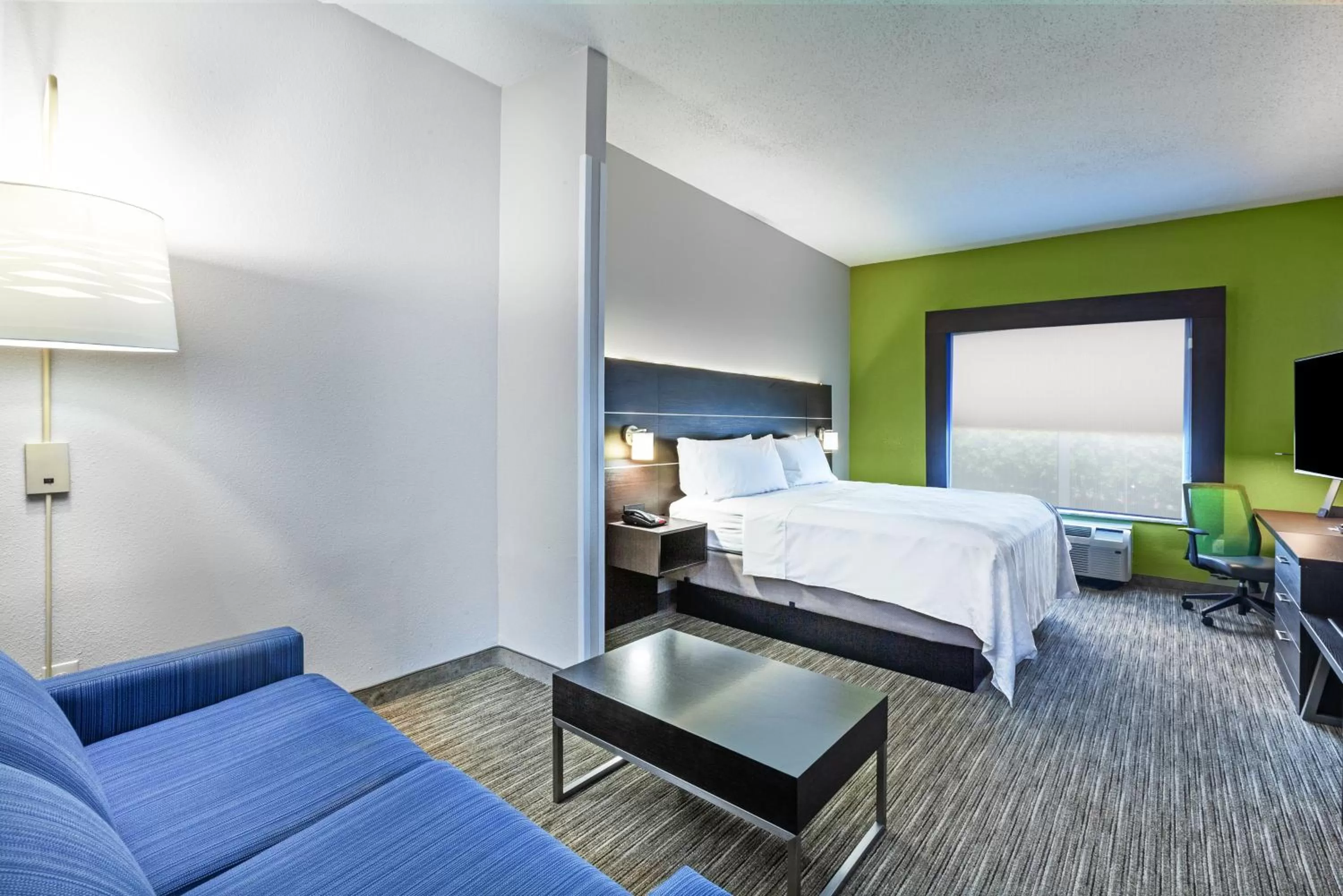 Bedroom, Bed in Holiday Inn Express New Orleans East by IHG