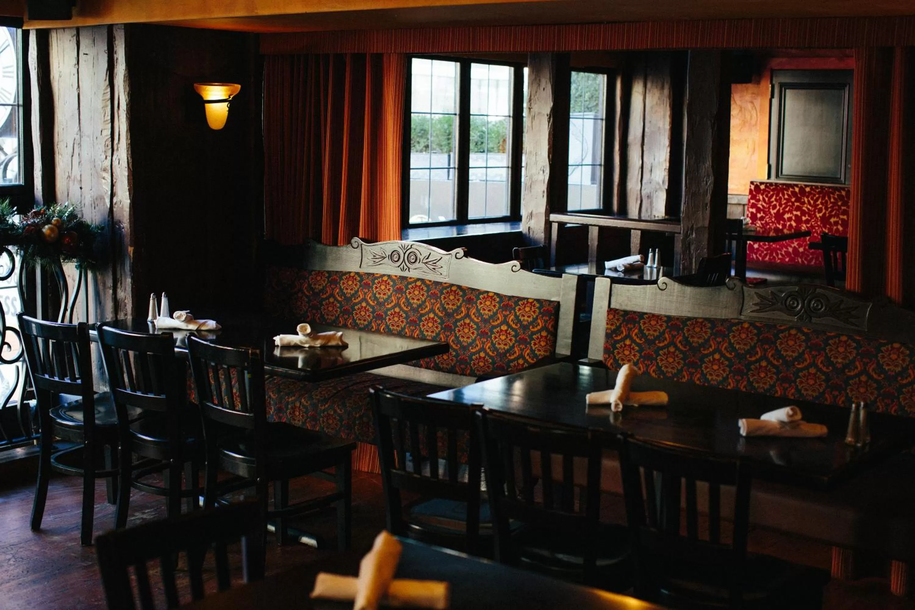 Restaurant/places to eat in The Lenox