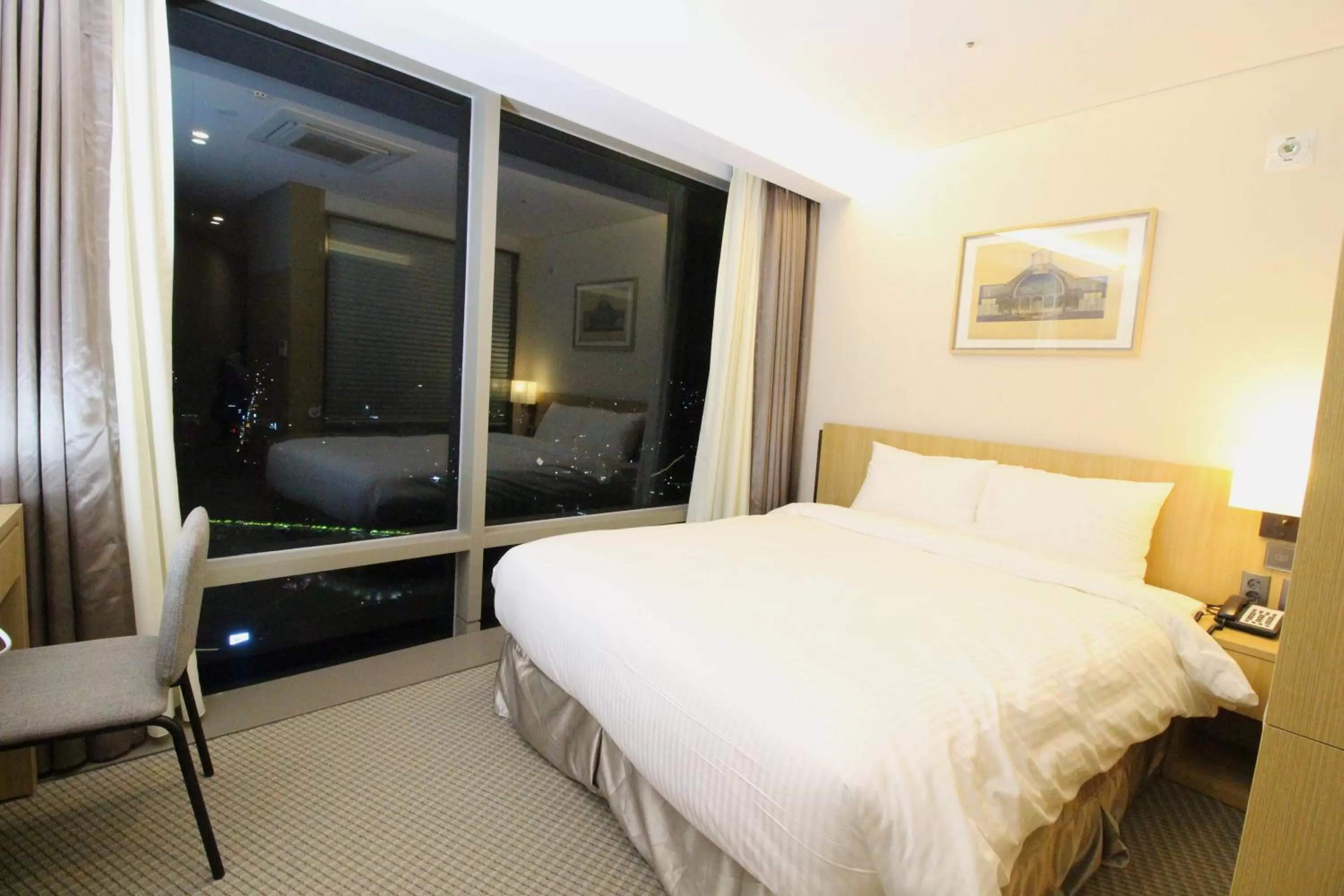 Bedroom, Bed in Hotel Migliore Seoul