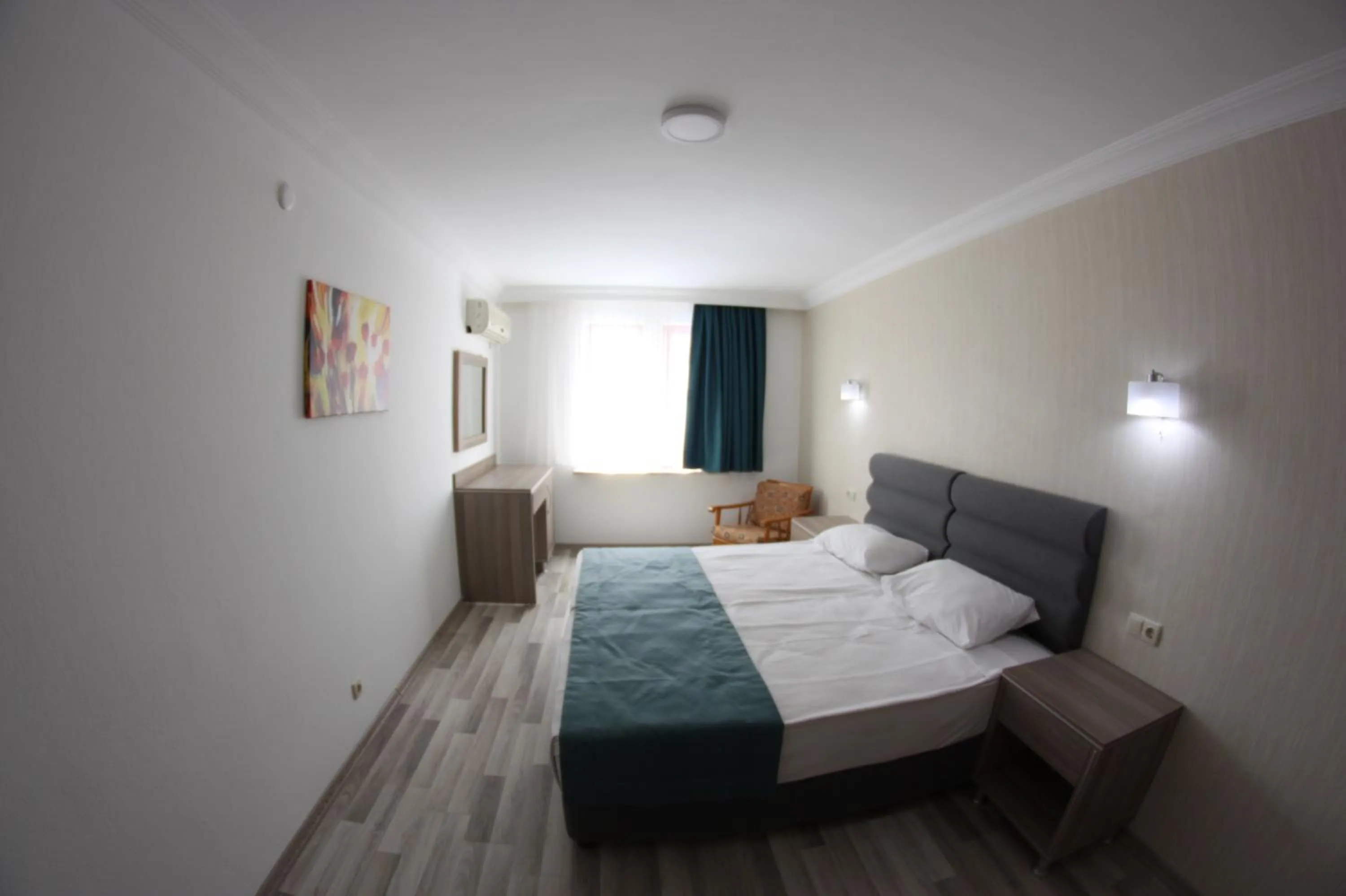 Photo of the whole room, Bed in Hotel Billurcu