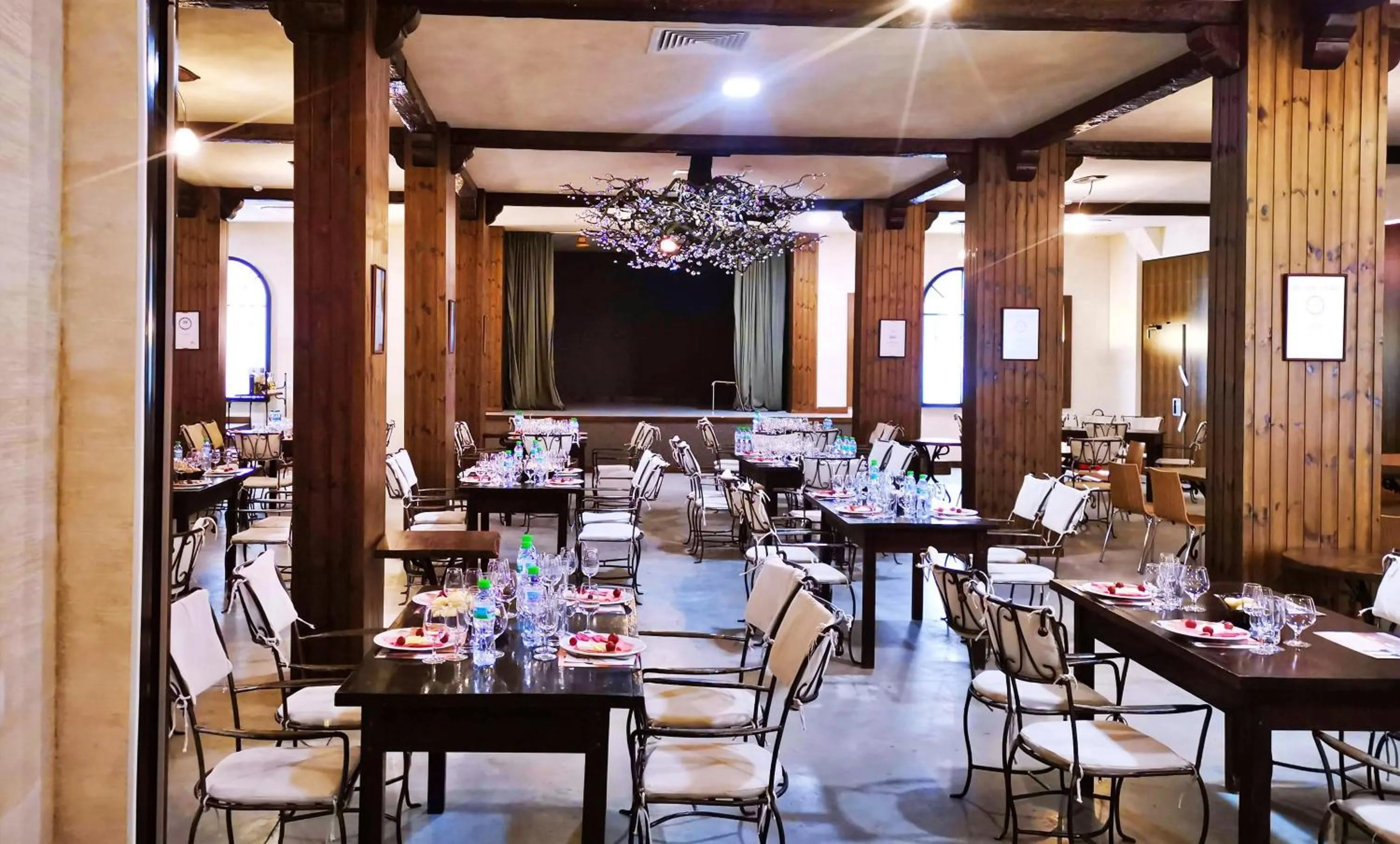 Banquet/Function facilities in Festa Via Pontica