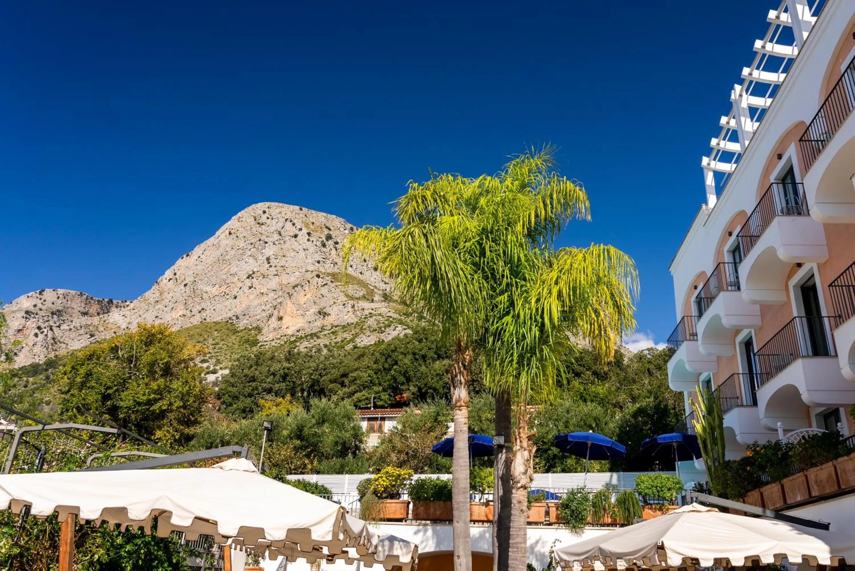 Property building in Hotel Murmann