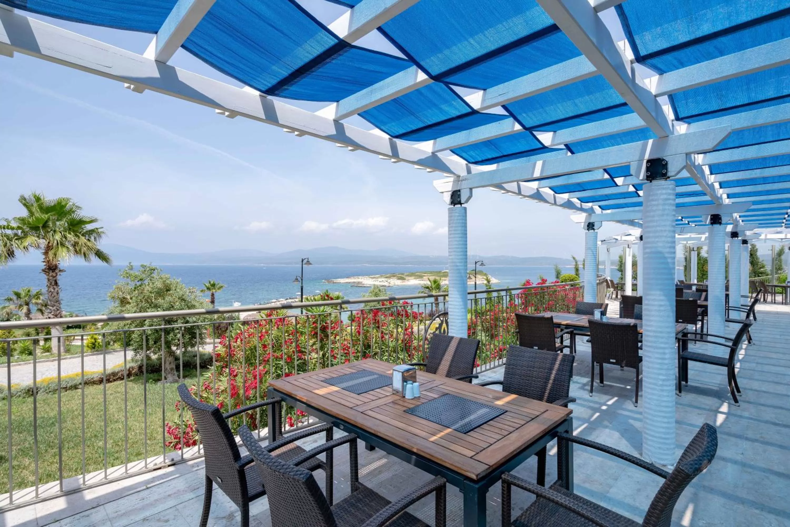 Restaurant/places to eat in Royal Teos Thermal Resort Clinic & Spa - Halal Hotel