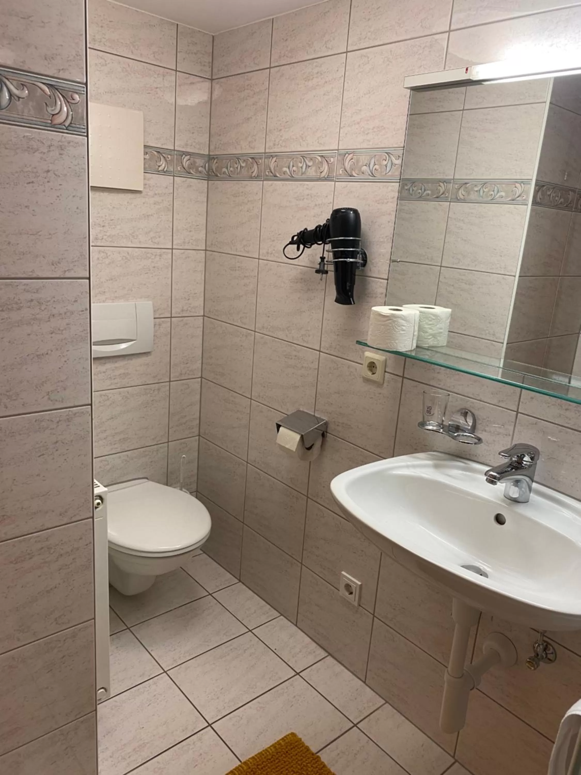 Bathroom in Gasthaus Rössle