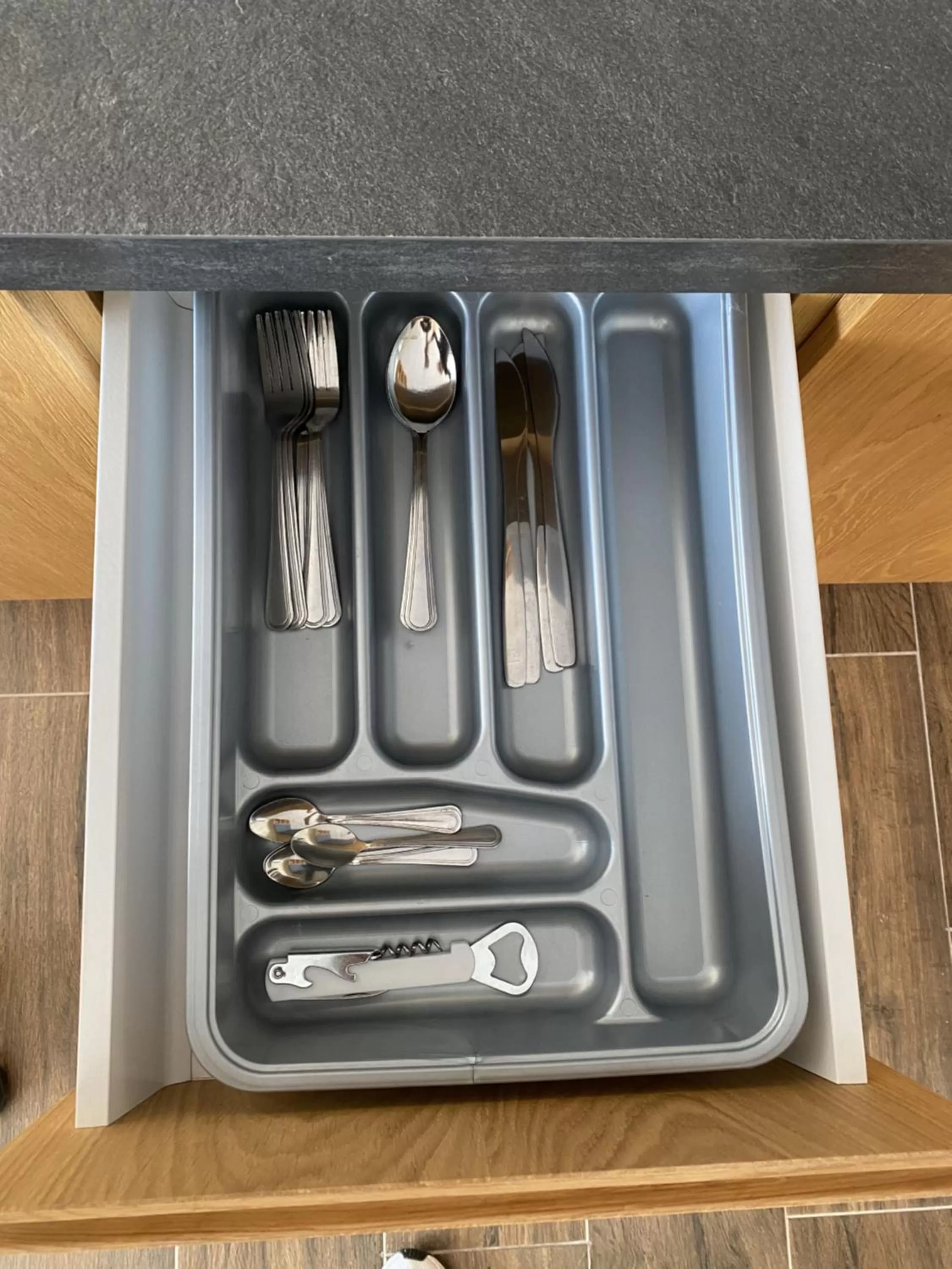 Kitchen or kitchenette in El Patio Hostal