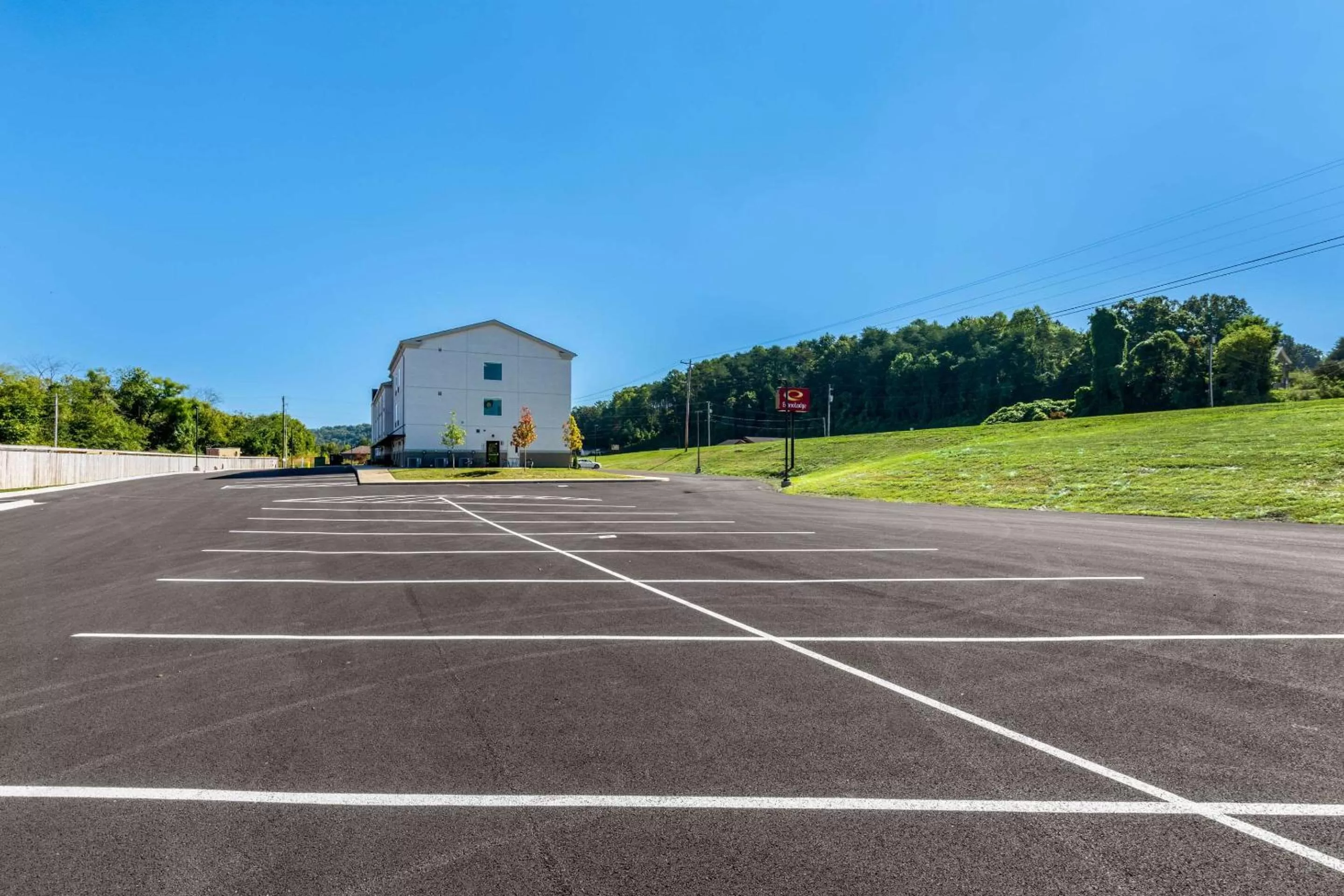 Property building in Econo Lodge Dayton North