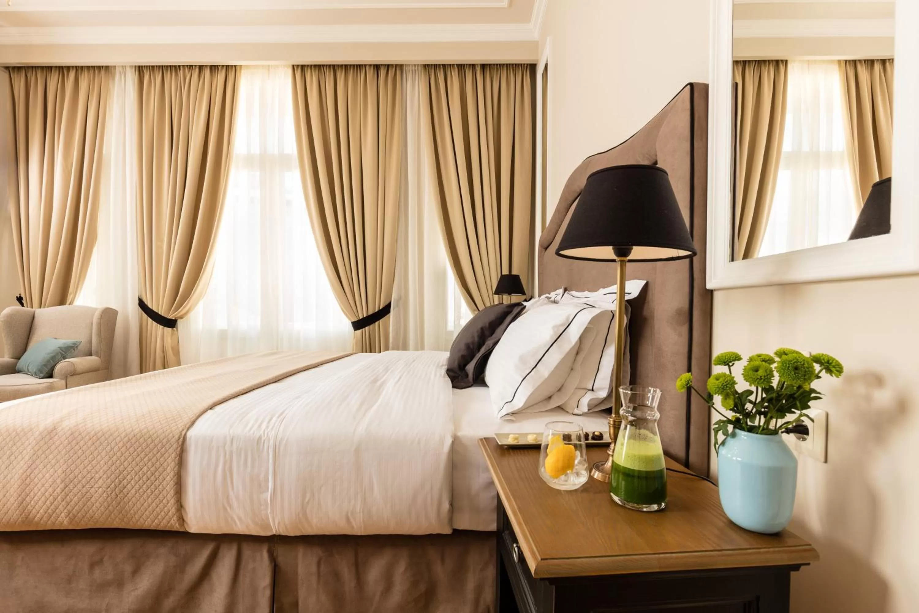 Bedroom, Bed in Athens Mansion Luxury Suites