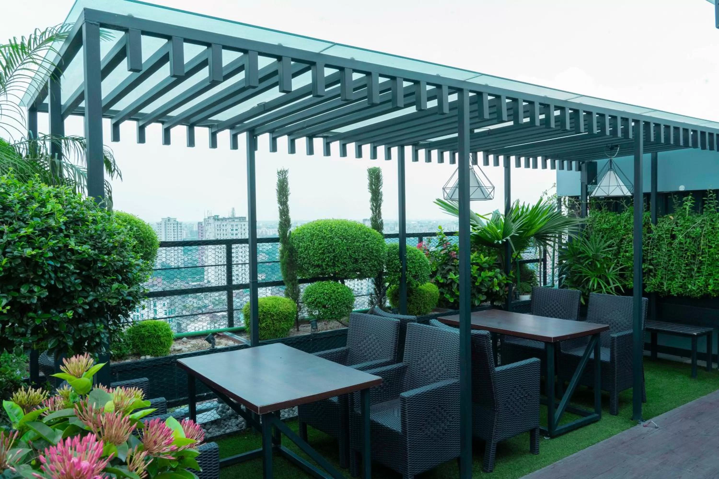 Restaurant/places to eat in Central Inn Dhaka City Centre