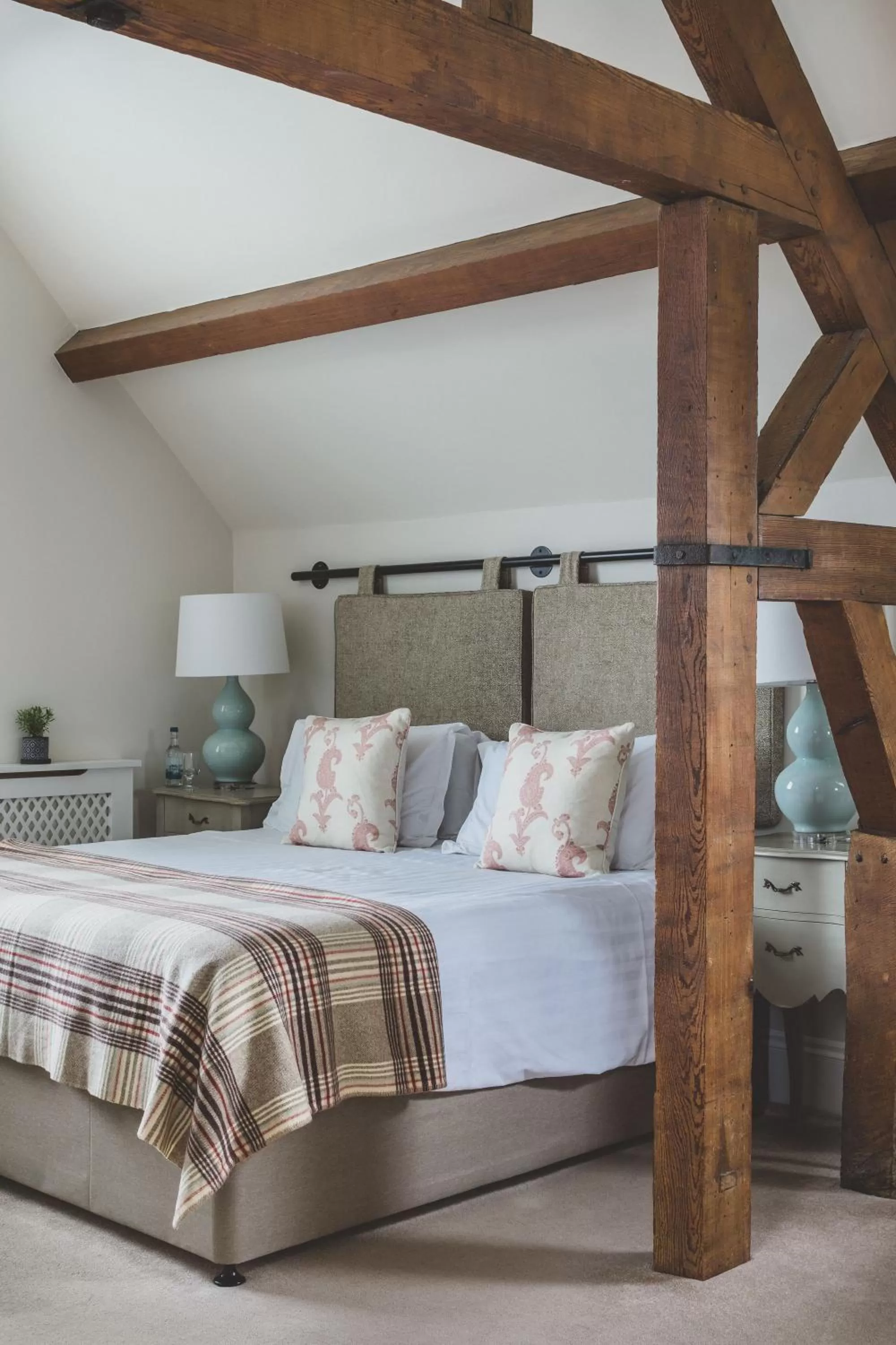 Decorative detail, Bed in The Clive Arms