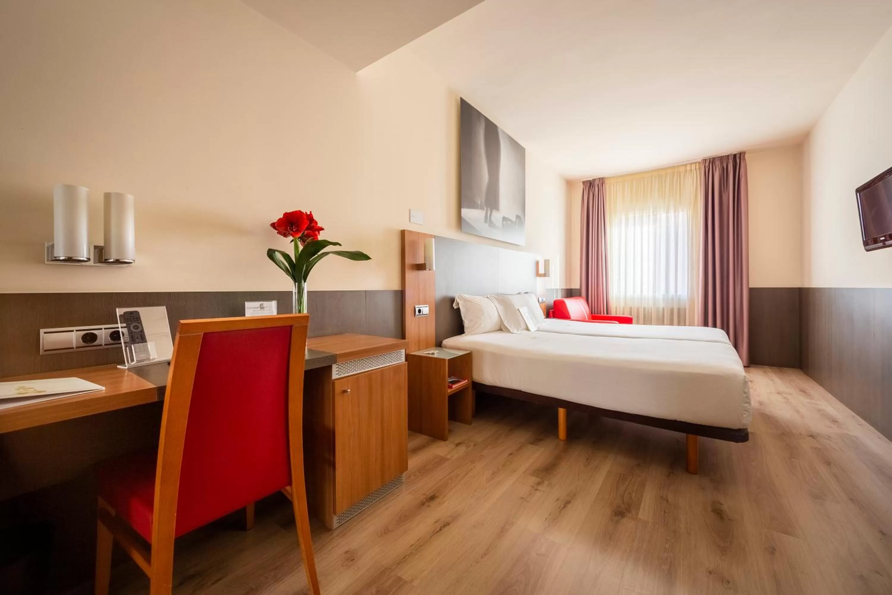 Bedroom, Bed in Maisonnave