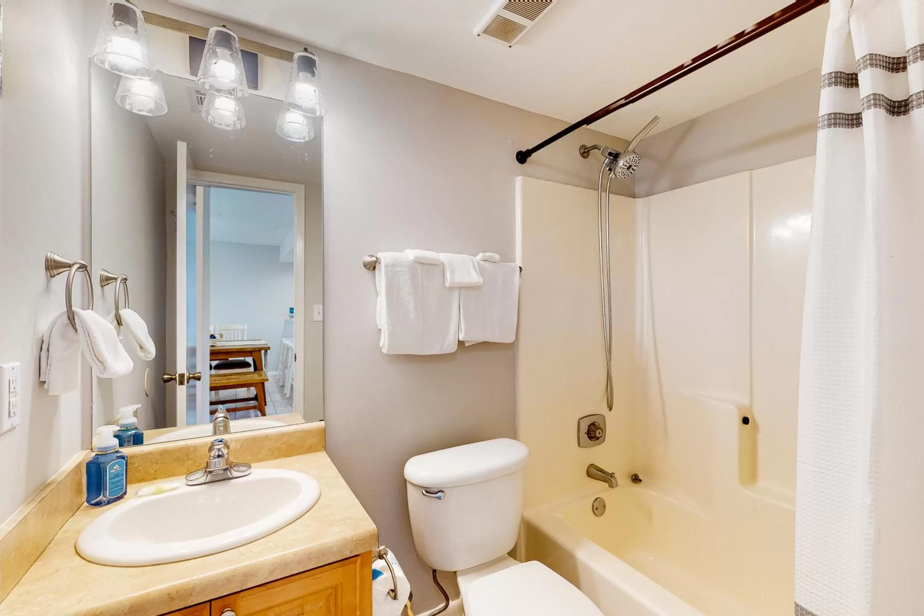 Bathroom in Whaler 5B