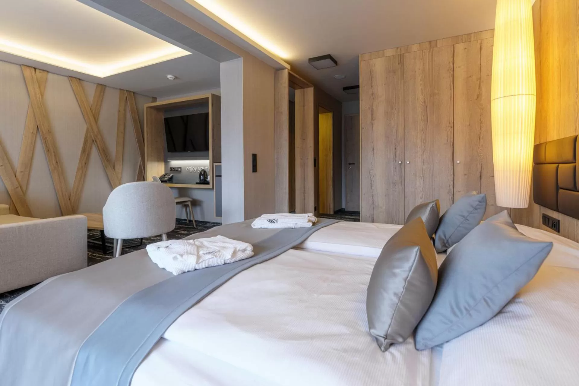 Bedroom, Bed in Hotel Hills