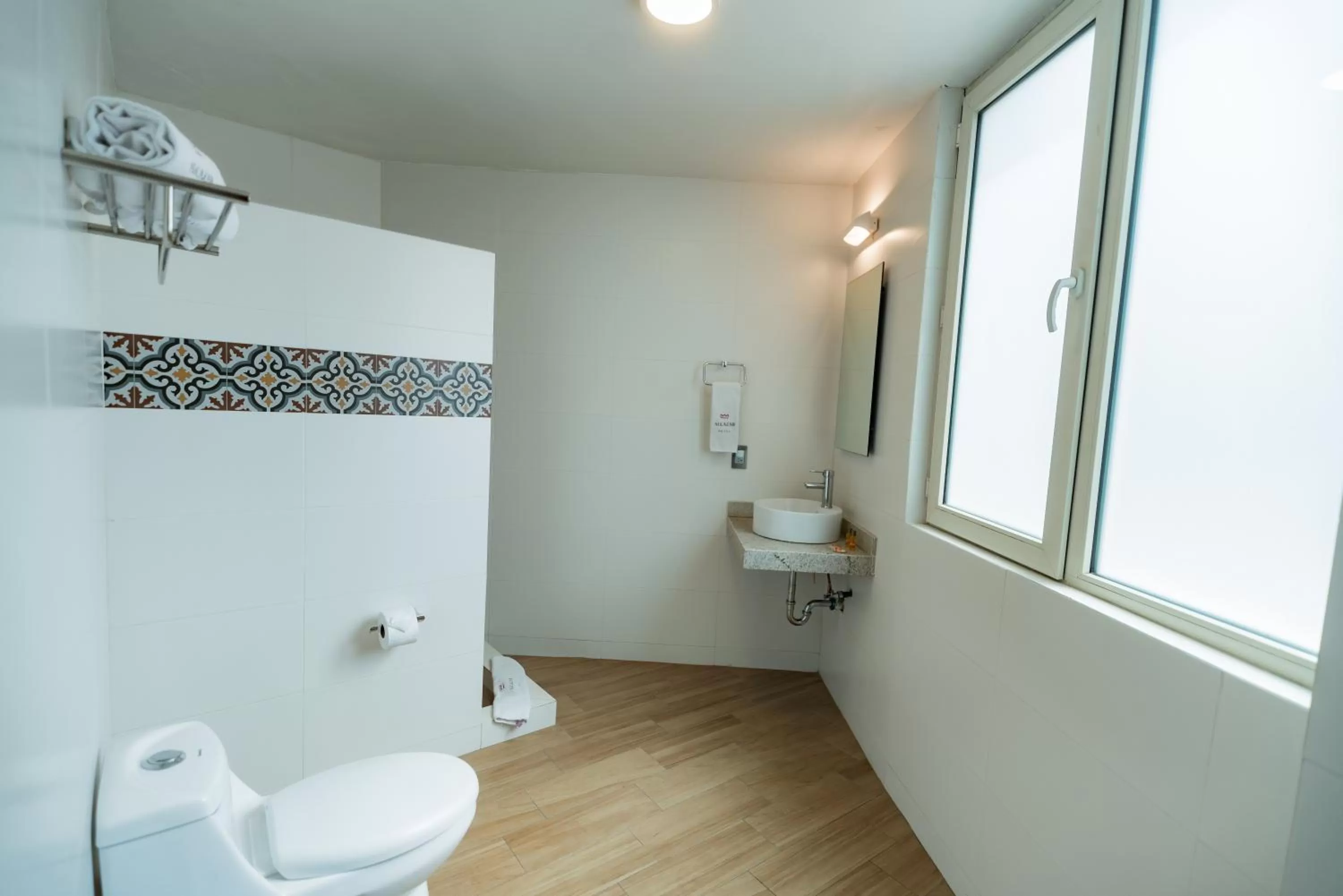 Bathroom in Hotel Alcazar - Guadalajara Centro Historico