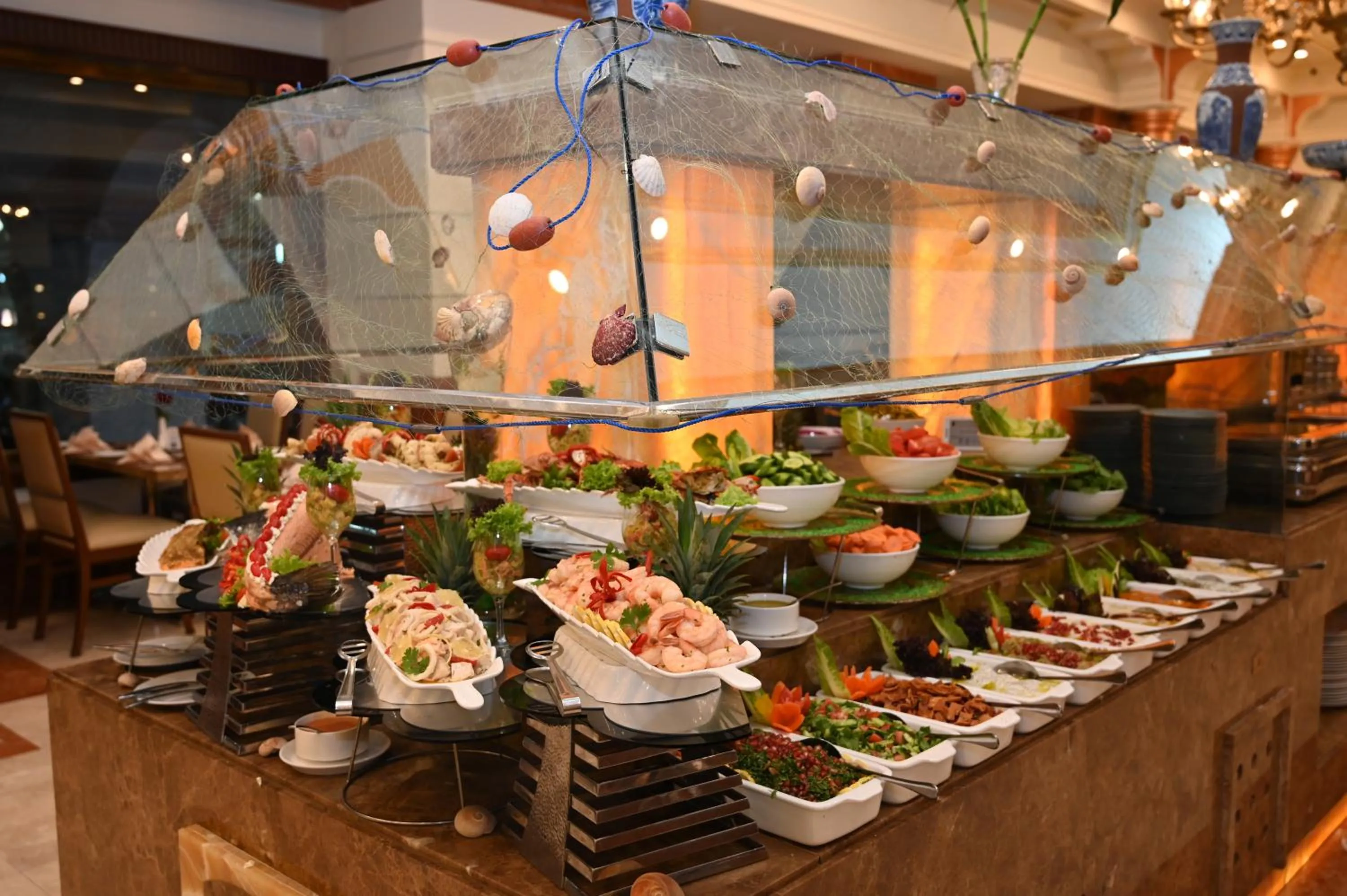 Restaurant/places to eat in Dar Al Taqwa Hotel