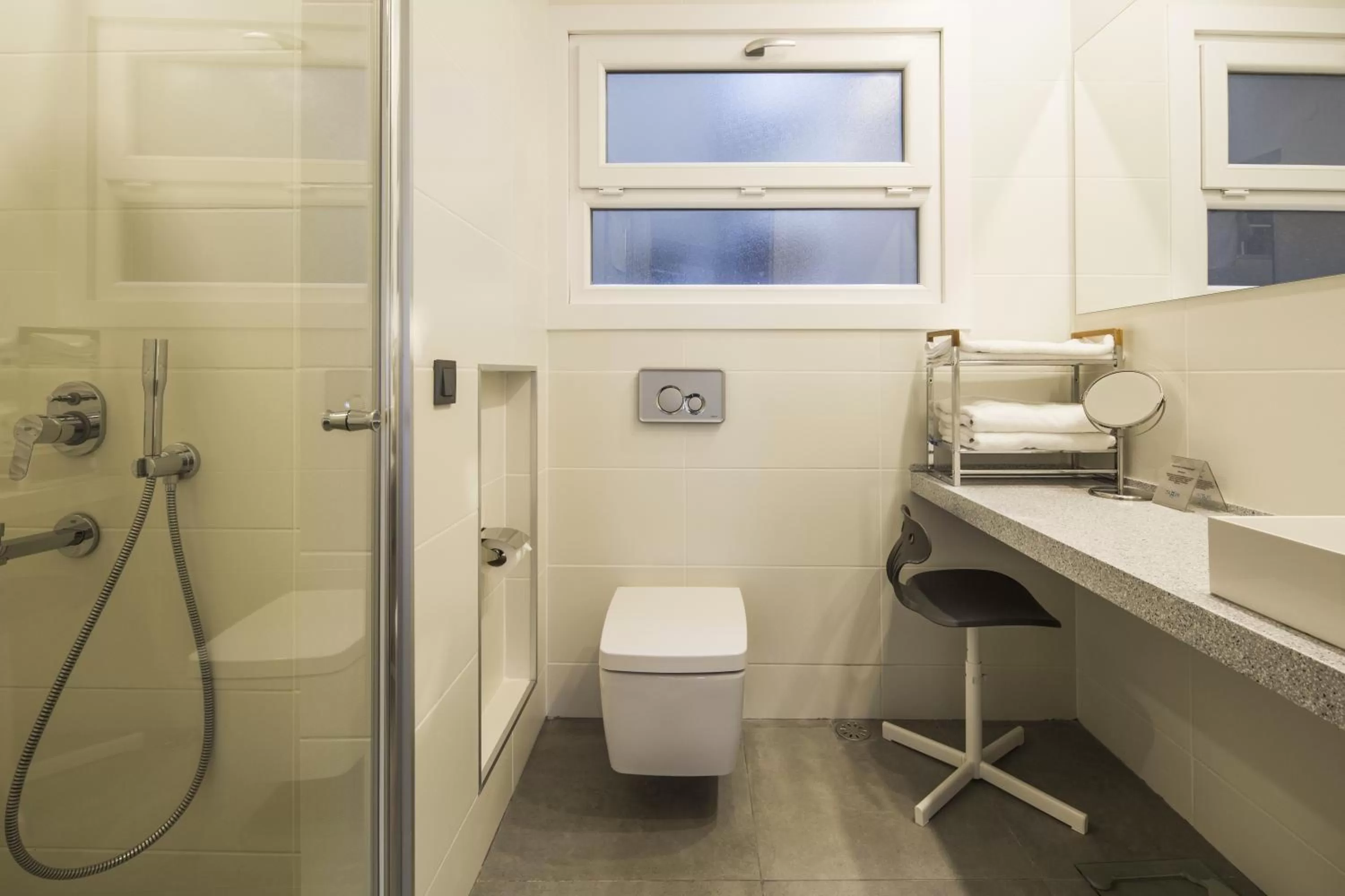 Shower in Taxim Suites Residences Istanbul