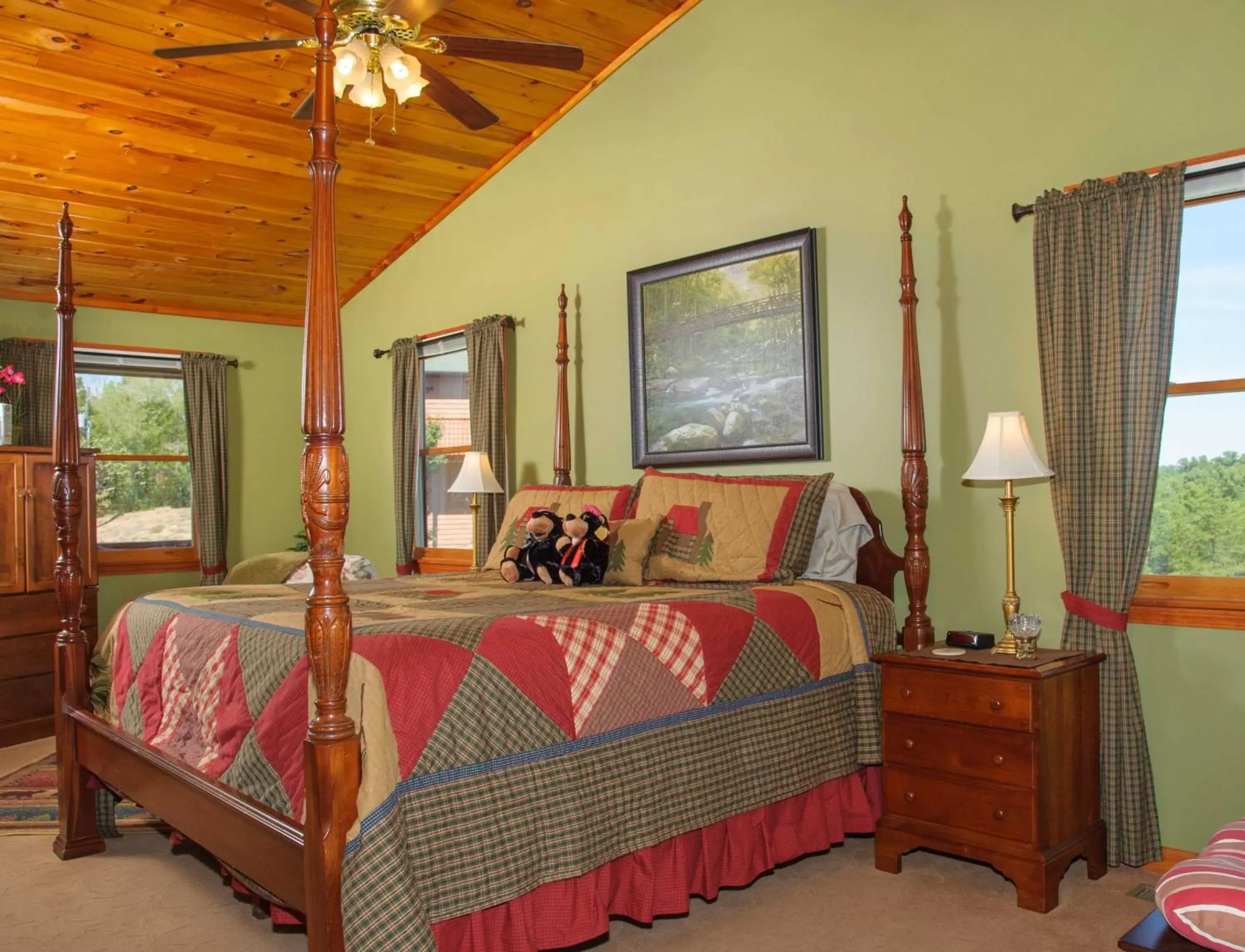 Blackberry Springs in Berry Springs Lodge Blackberry Springs in Berry Springs Lodge