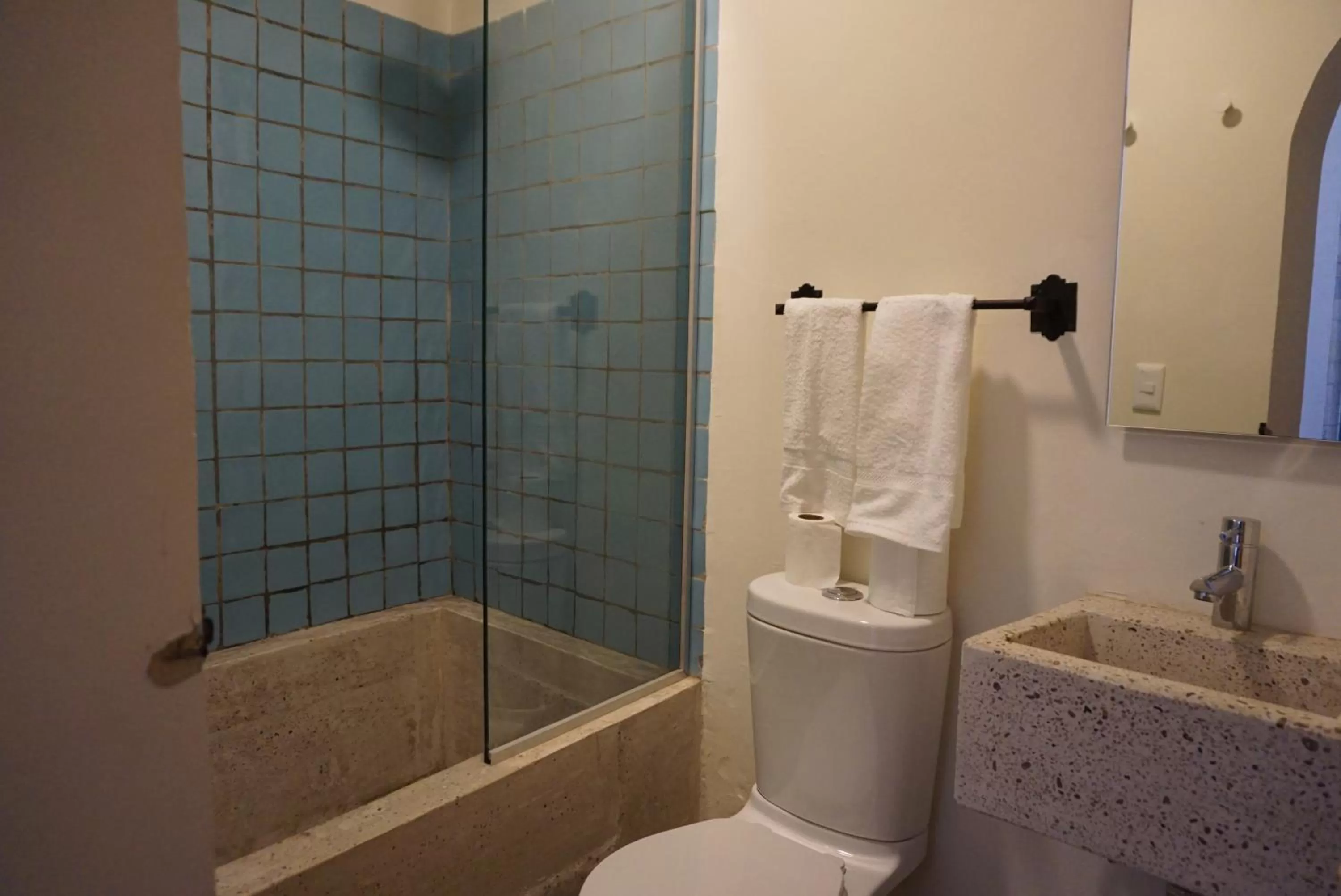 Casa Morelos by Barrio Mexico