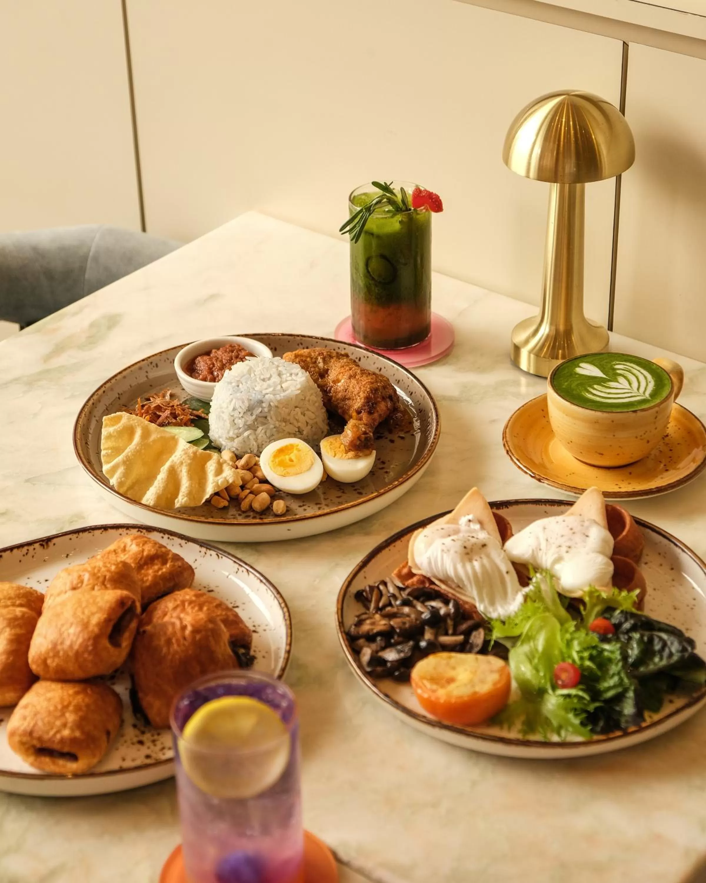 Breakfast in AMI Suites - Arte Mont Kiara