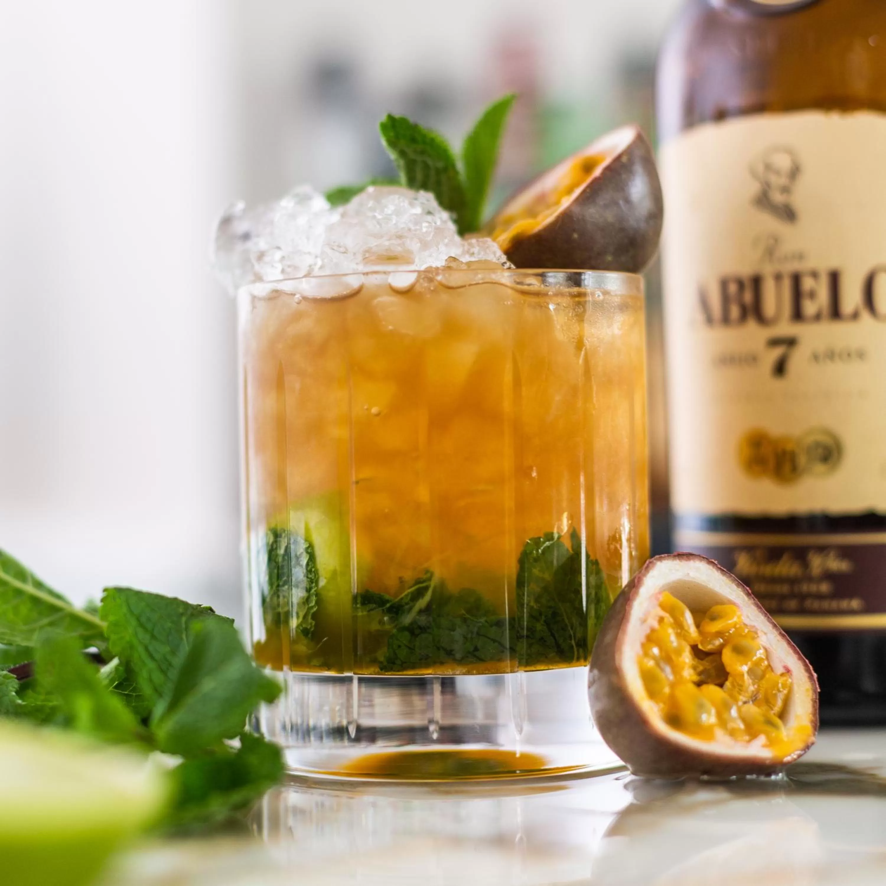 Food and drinks in The Roseate Villa Bath