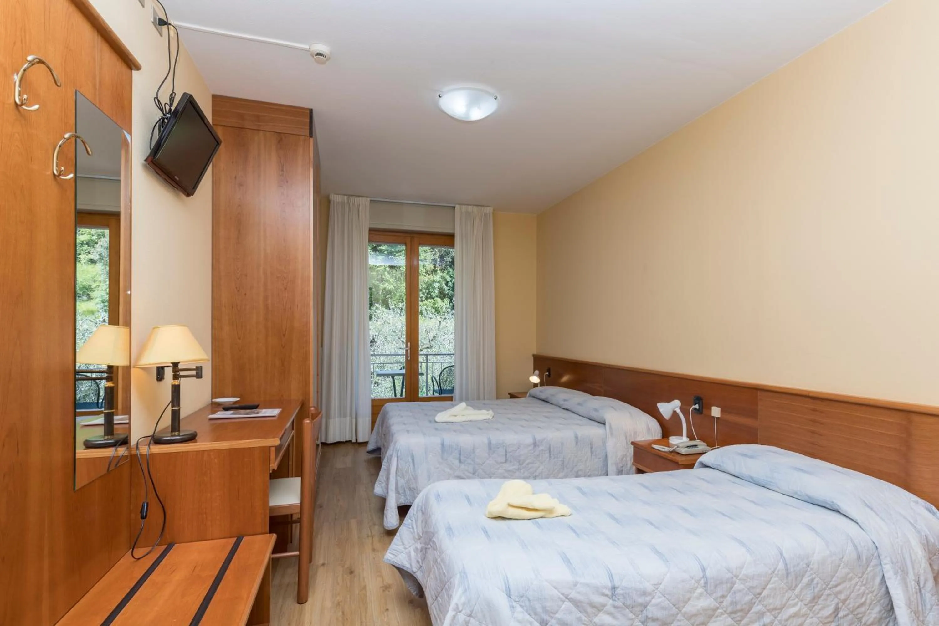 Bedroom, Bed in Garnì Casa Rabagno