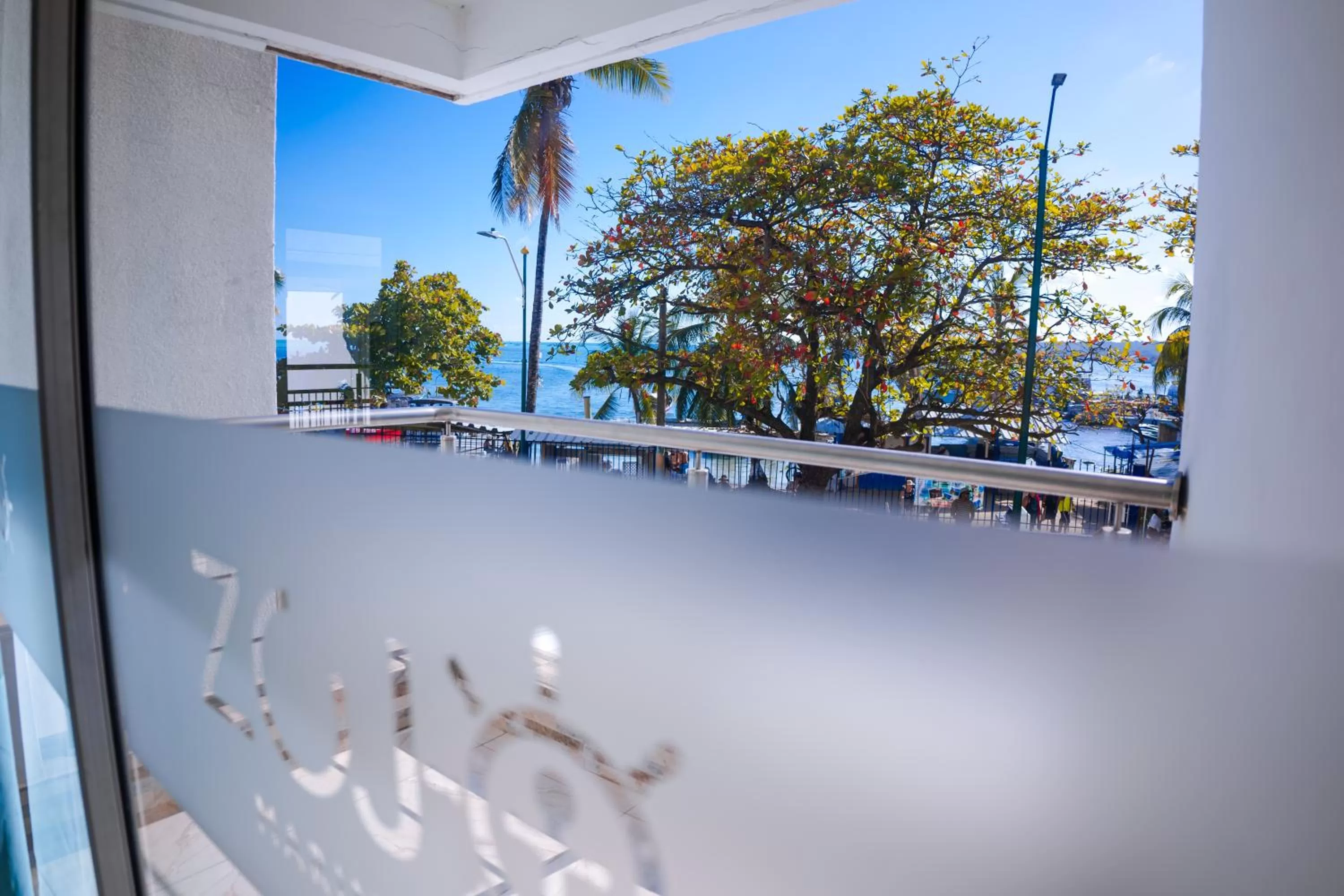 Balcony/Terrace in ZOJO MARiNA BAY