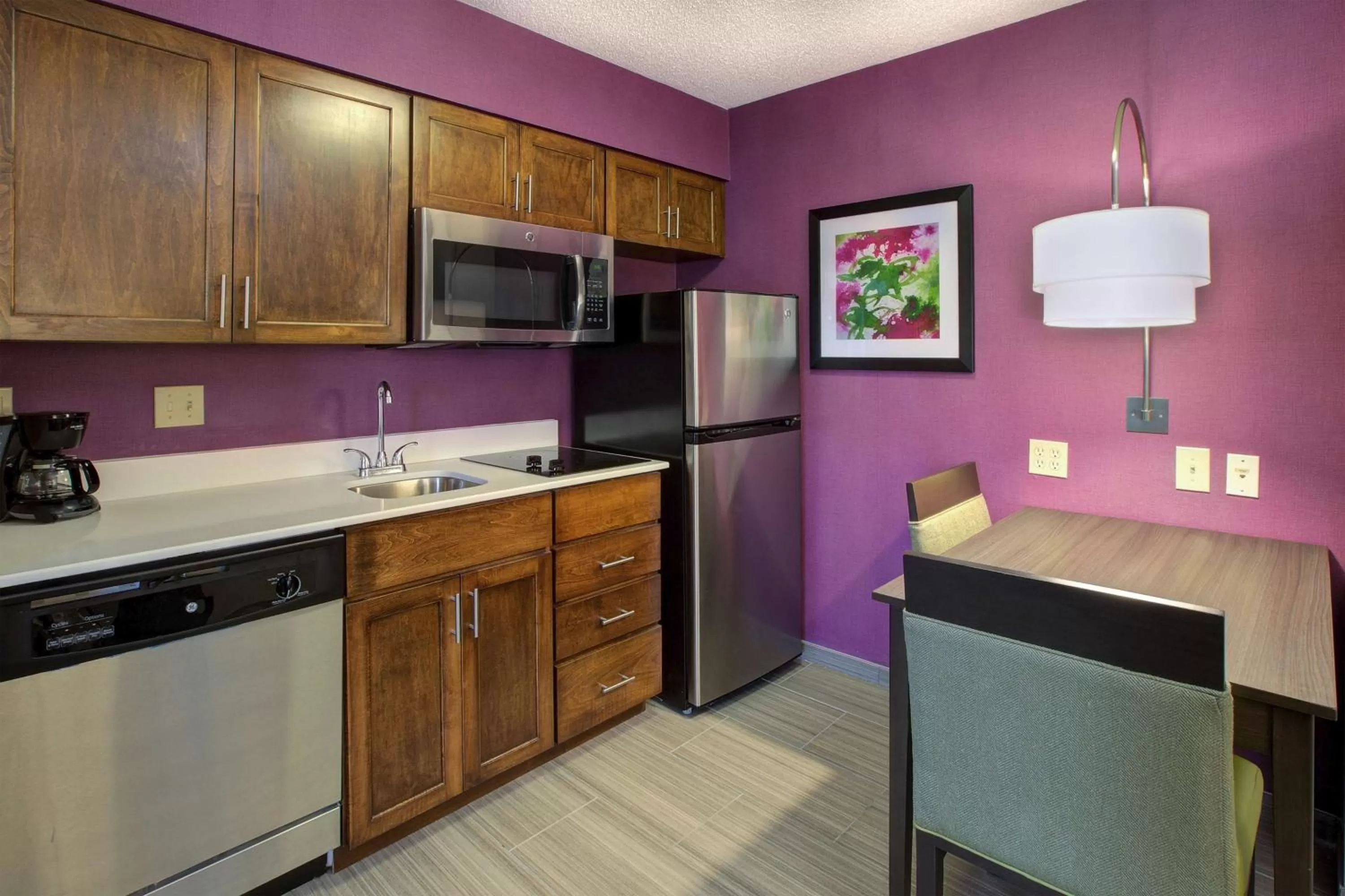 Kitchen or kitchenette in Homewood Suites by Hilton Dayton South