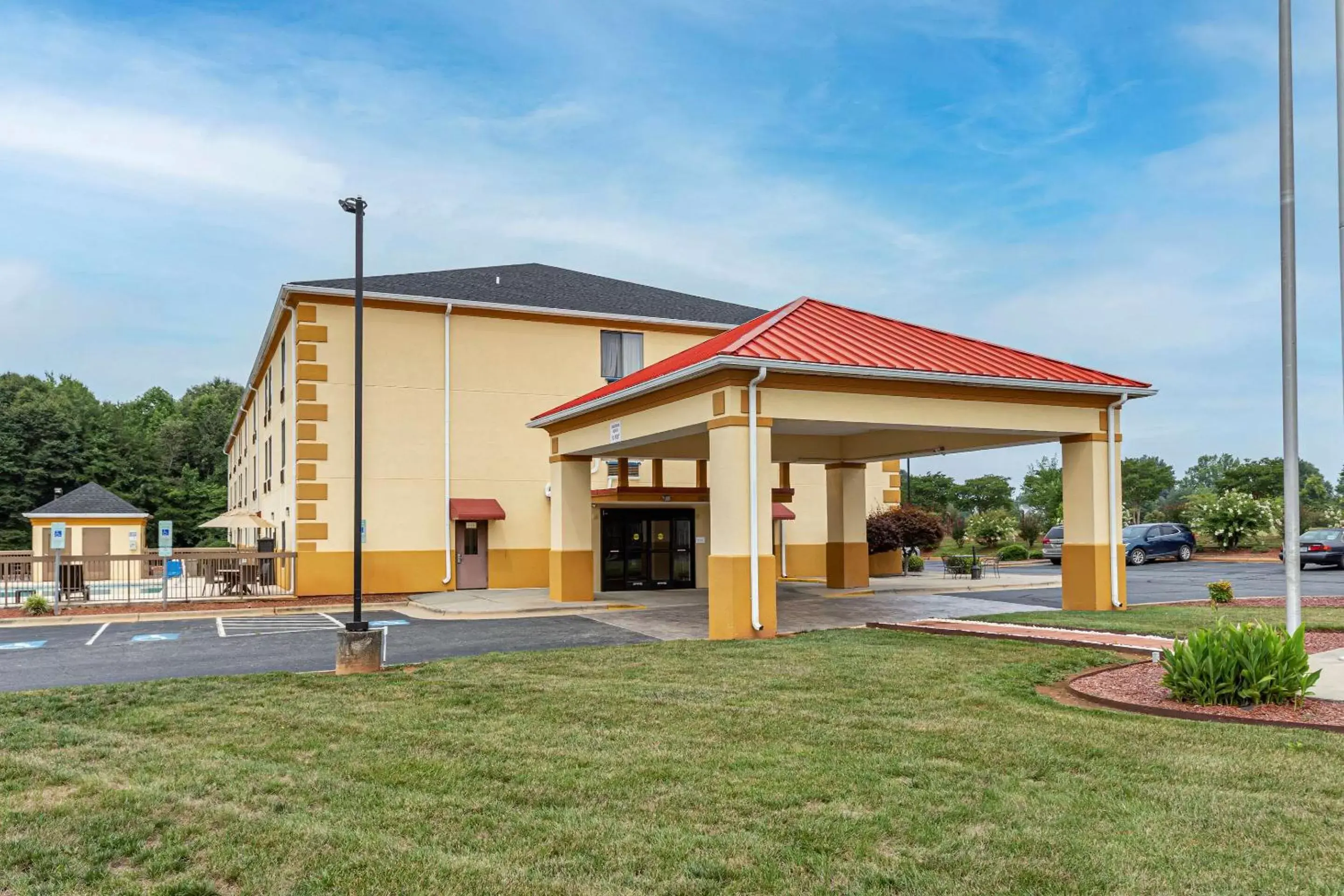 Comfort Inn & Suites Mocksville I-40 Comfort Inn & Suites Mocksville I-40