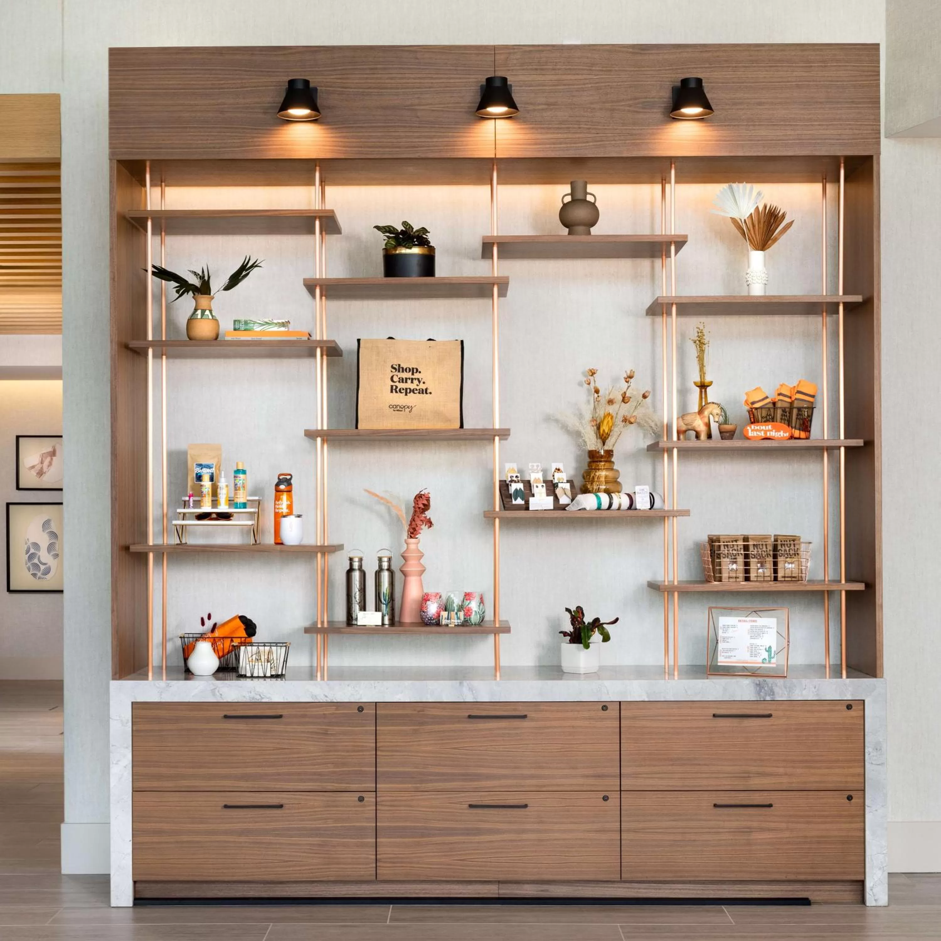 On-site shops in Canopy By Hilton Scottsdale Old Town