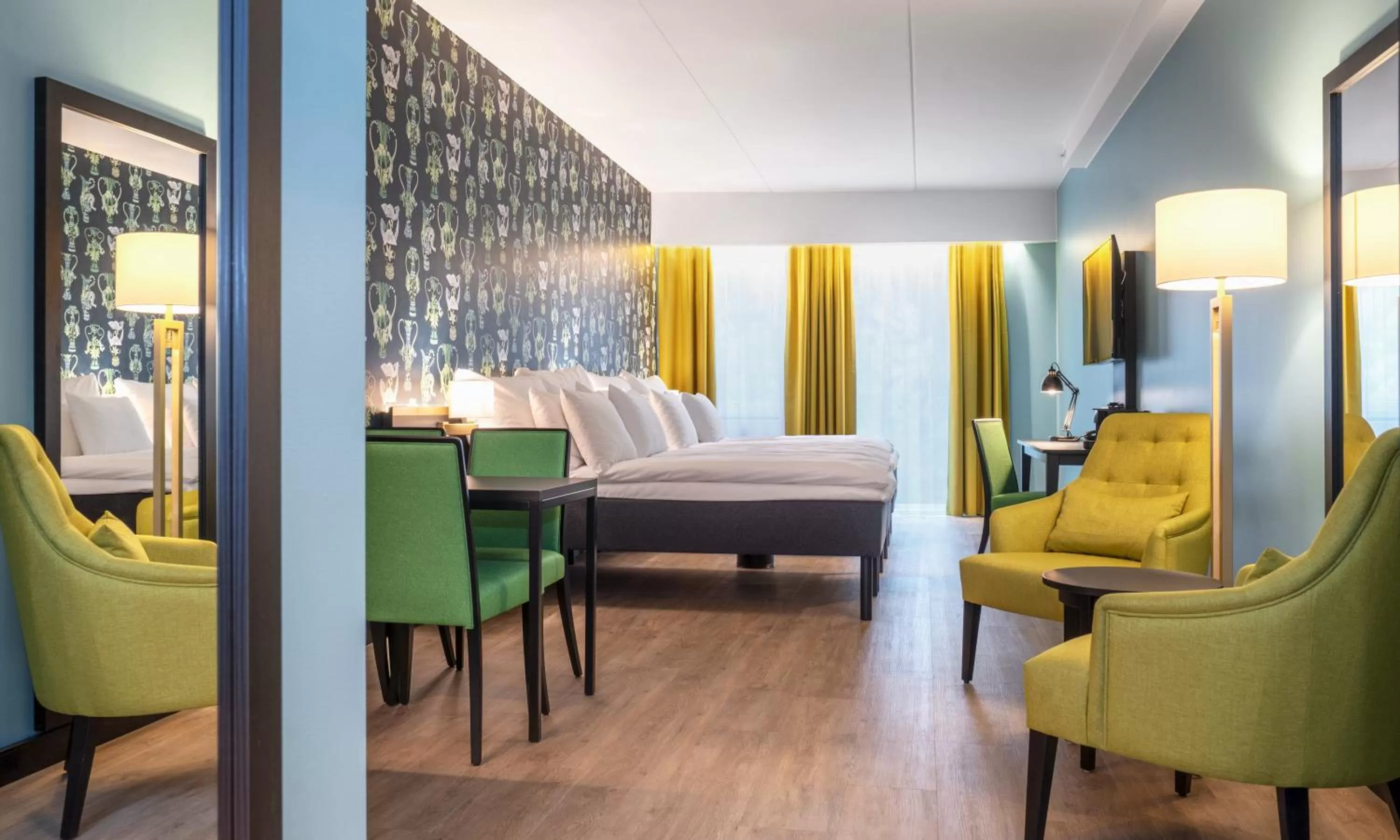 Photo of the whole room, Bed in Thon Hotel Linne