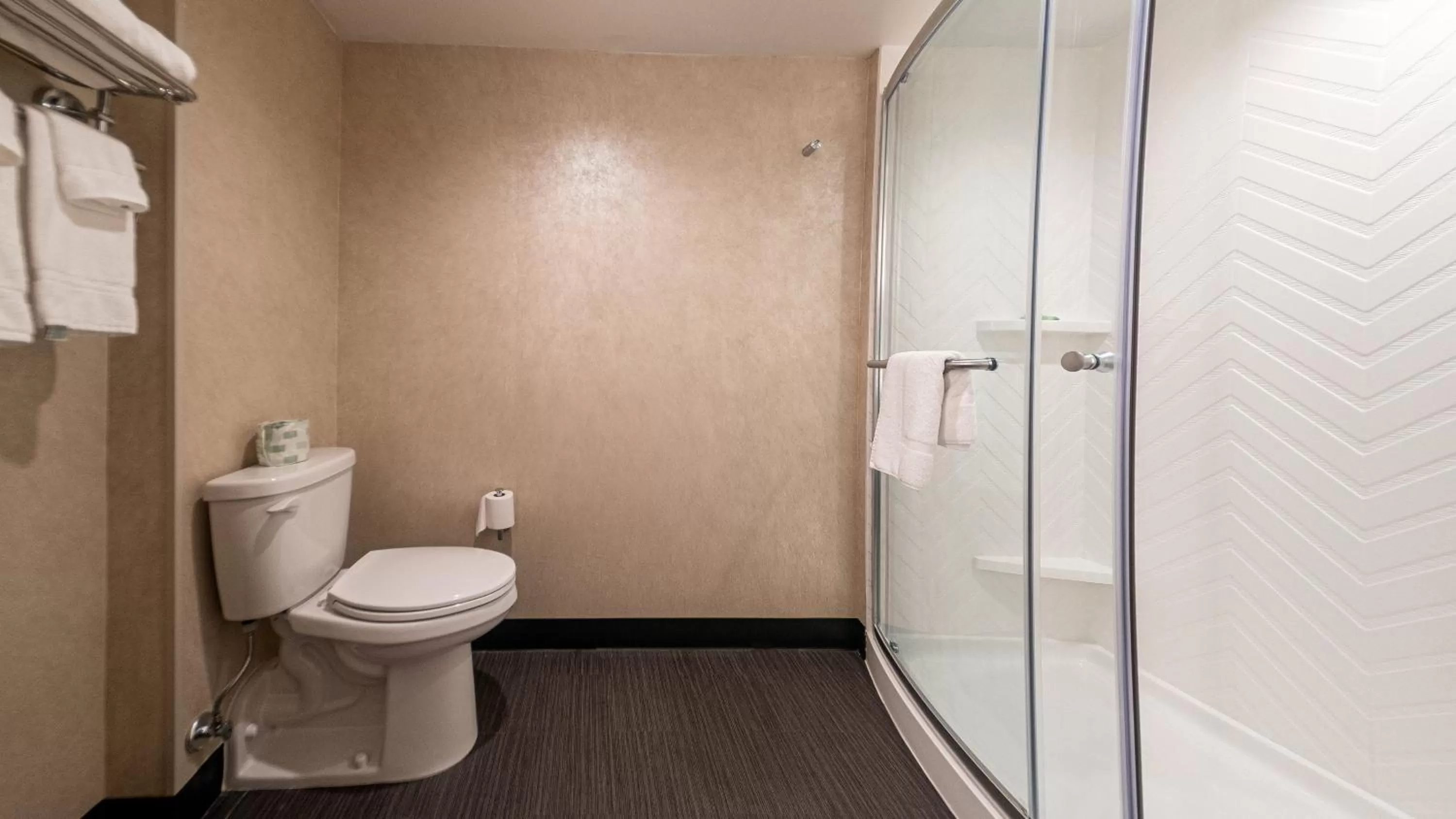Bathroom in Holiday Inn & Suites Philadelphia W - Drexel Hill by IHG