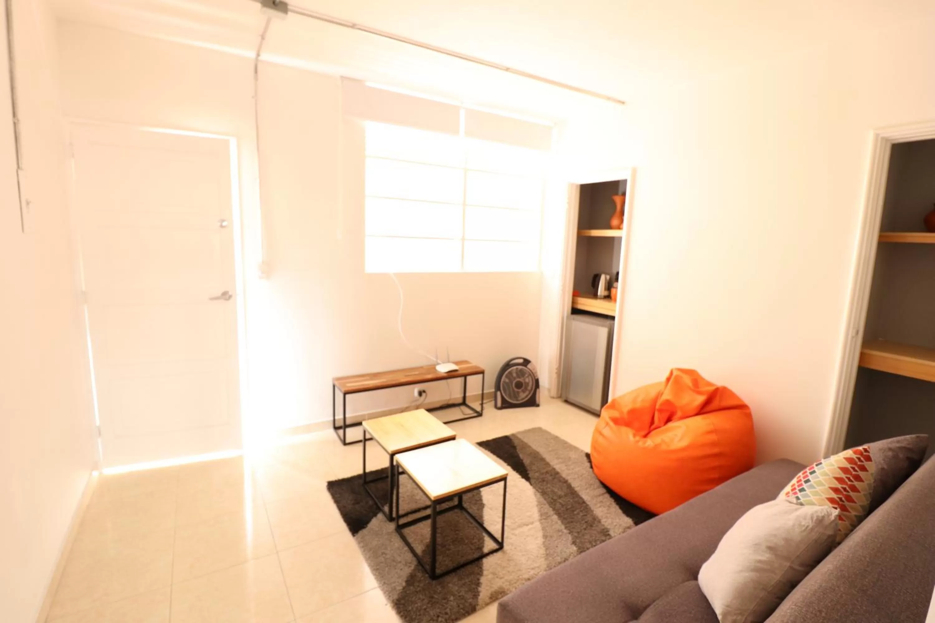 Living room, Seating Area in 554 Apartments