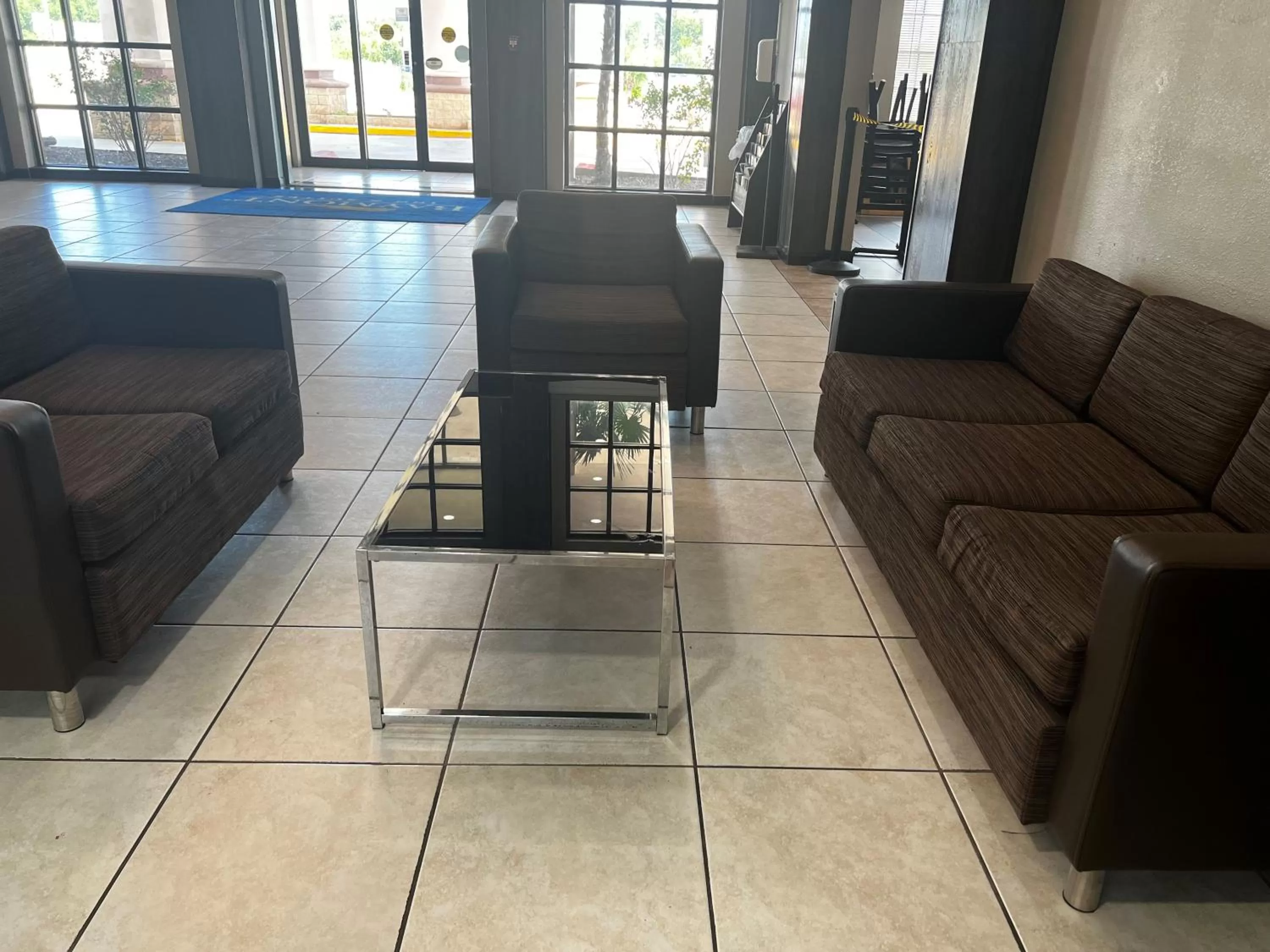 Lobby or reception in Baymont by Wyndham Port Arthur - Groves Area