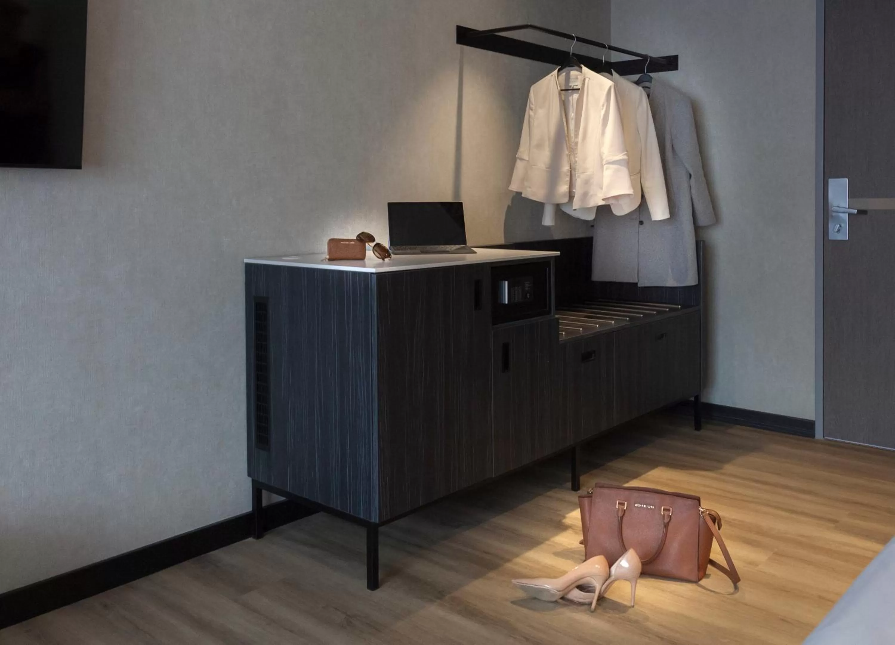 Bedroom in ibis Styles Den Haag Scheveningen