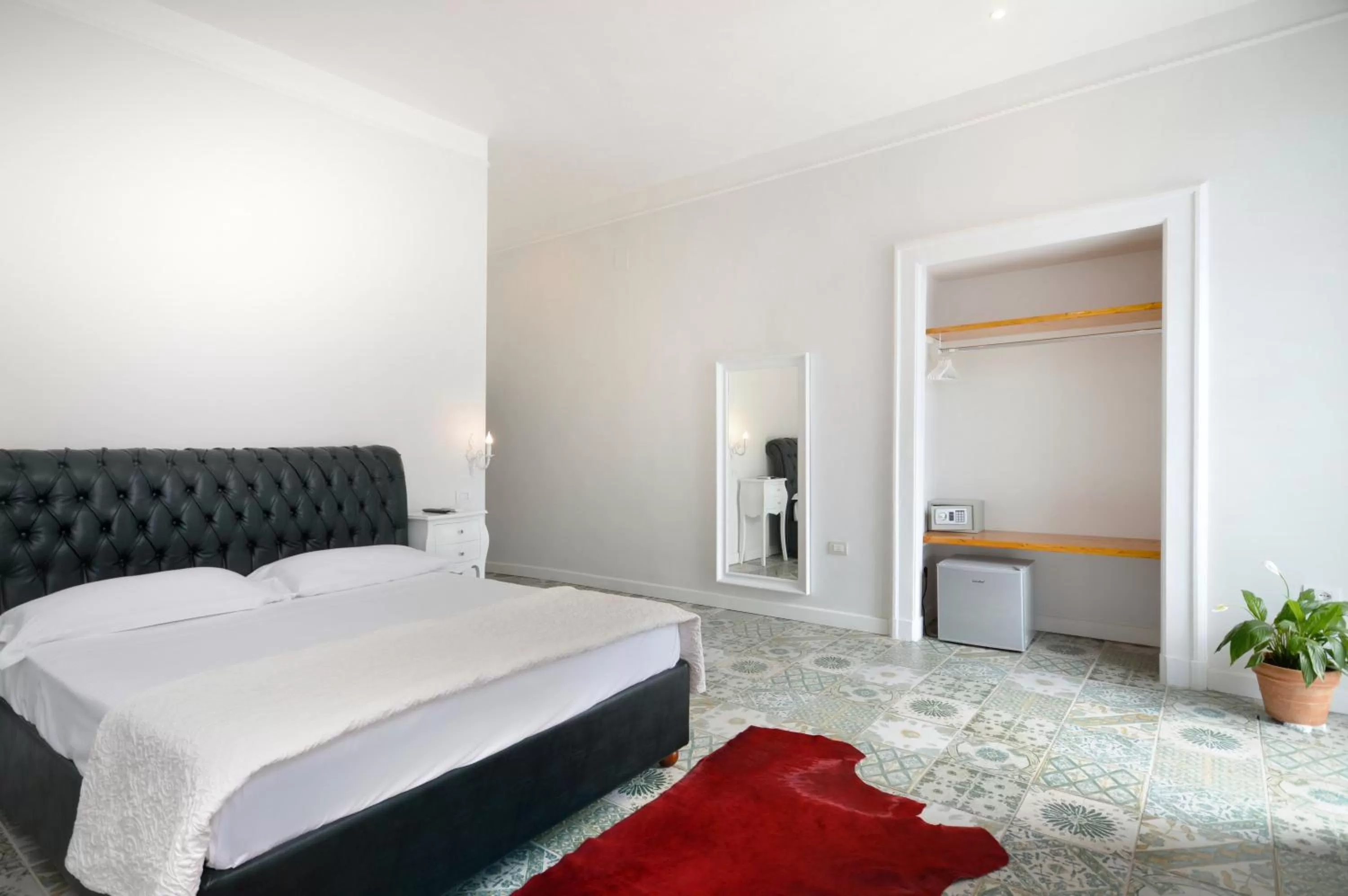 Photo of the whole room, Bed in Barbarella Home