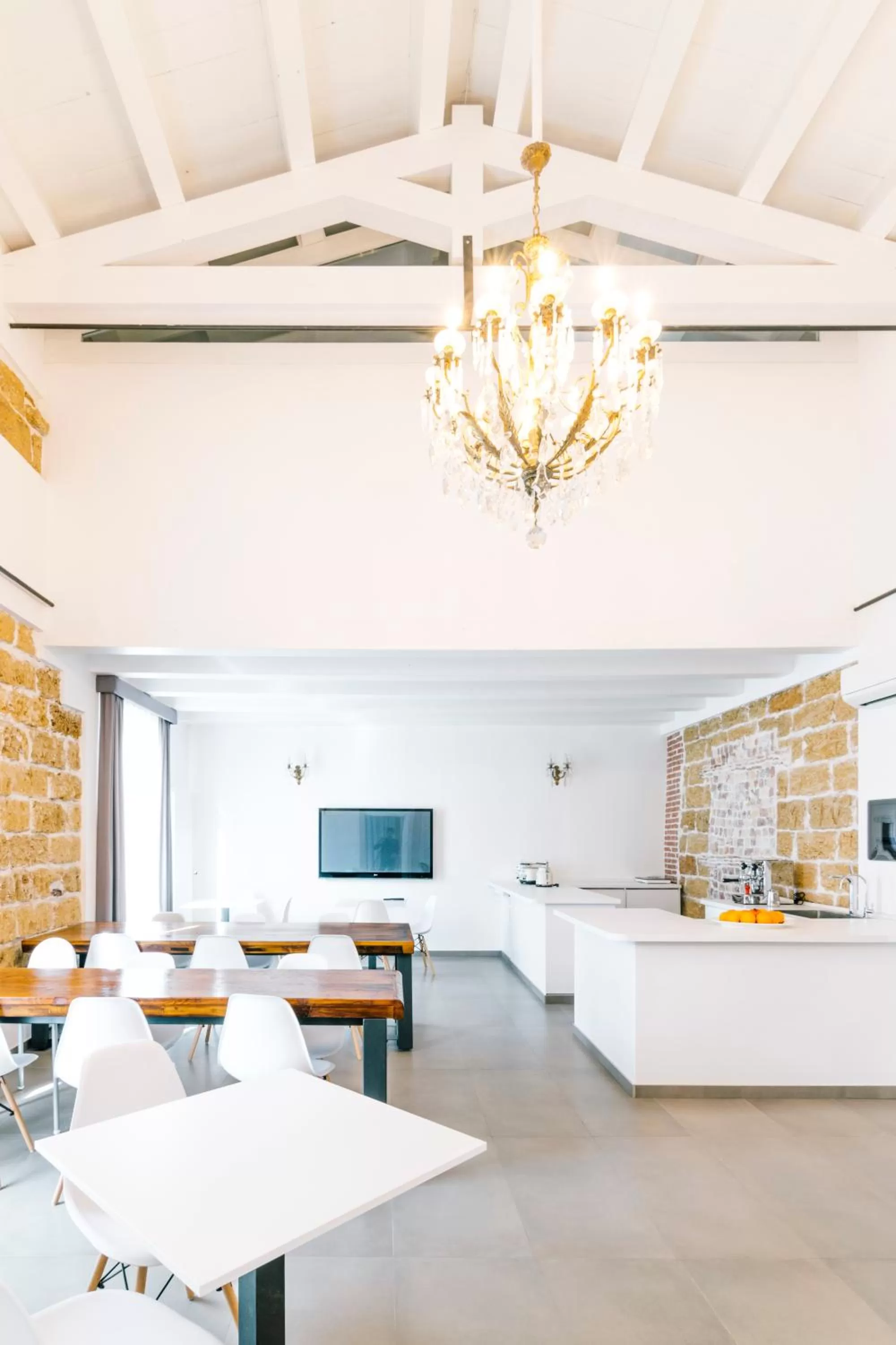 Communal lounge/ TV room in Boutique BnB Dolcevita