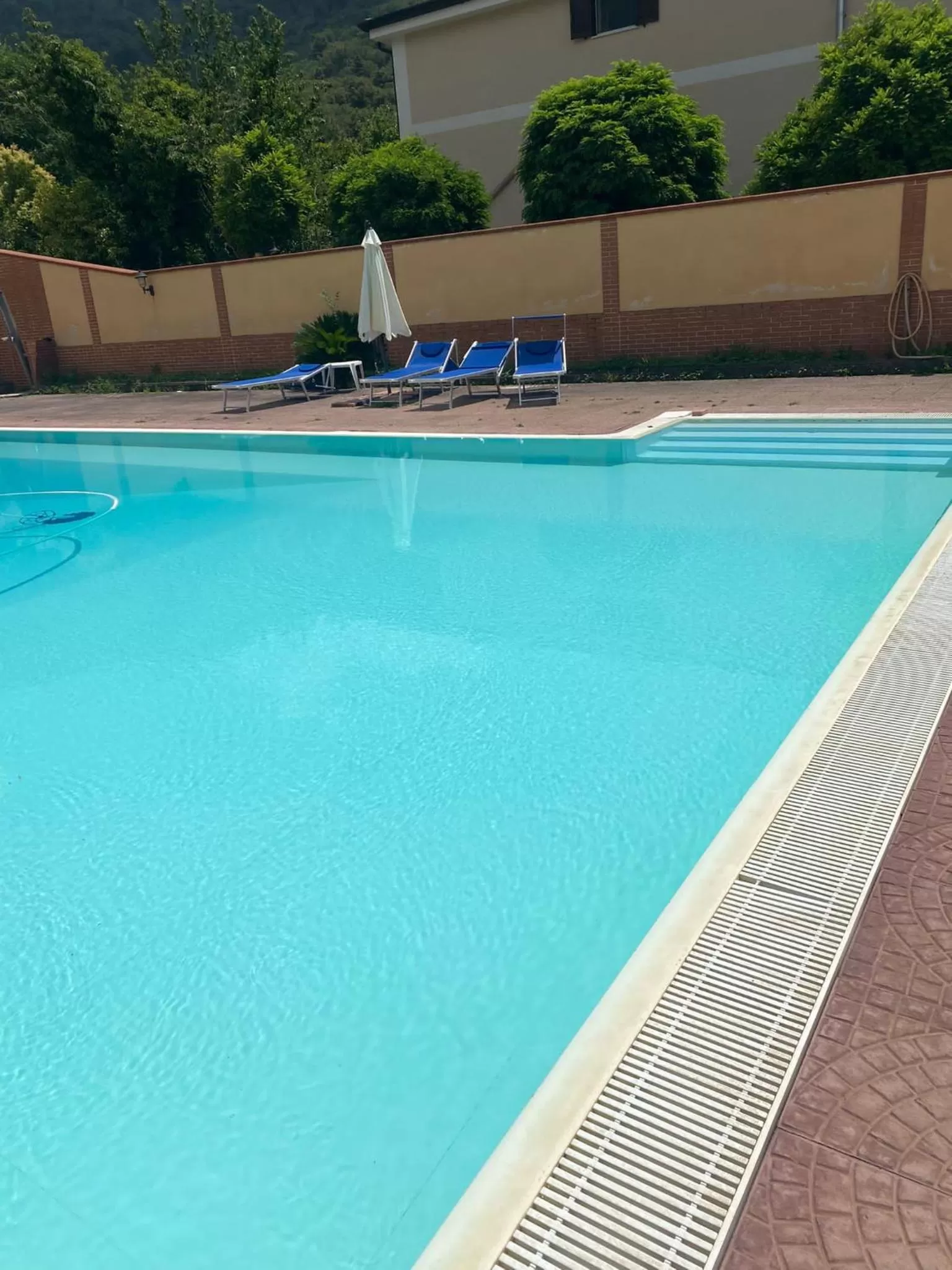 Swimming pool in B&B Oasi del Voscone