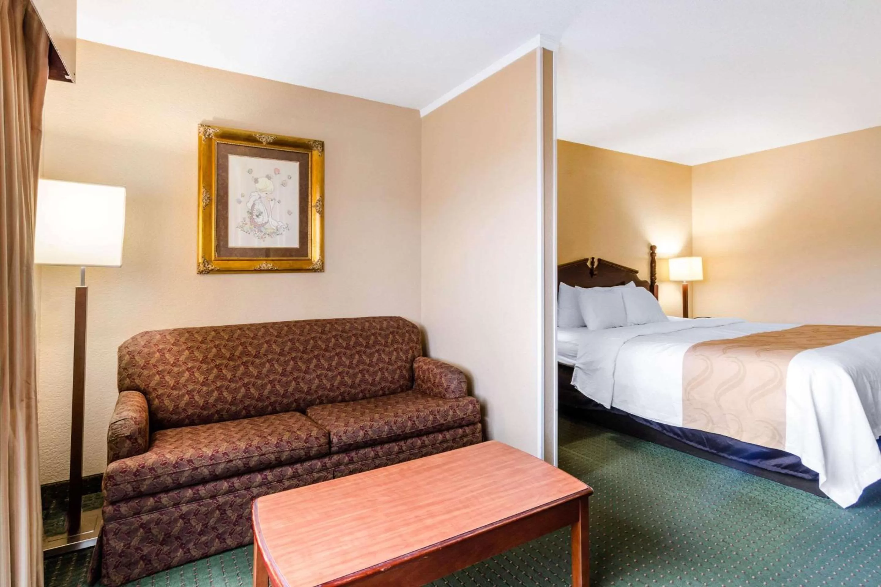 Photo of the whole room in Quality Inn & Suites Carthage near Precious Moments Chapel
