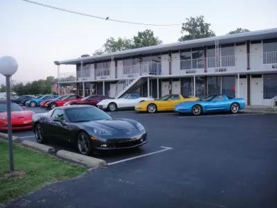 Property Building in Bryce Inn