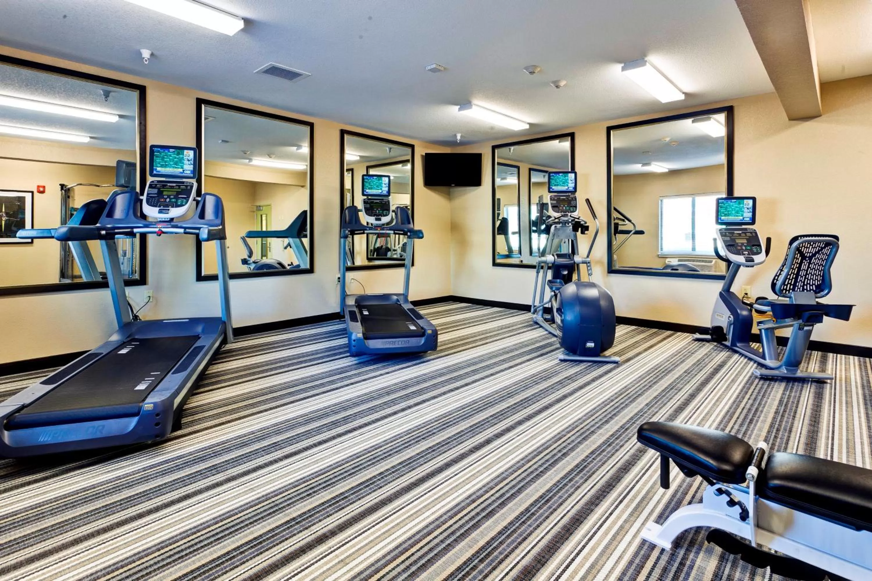 Fitness centre/facilities in Candlewood Suites Manhattan by IHG