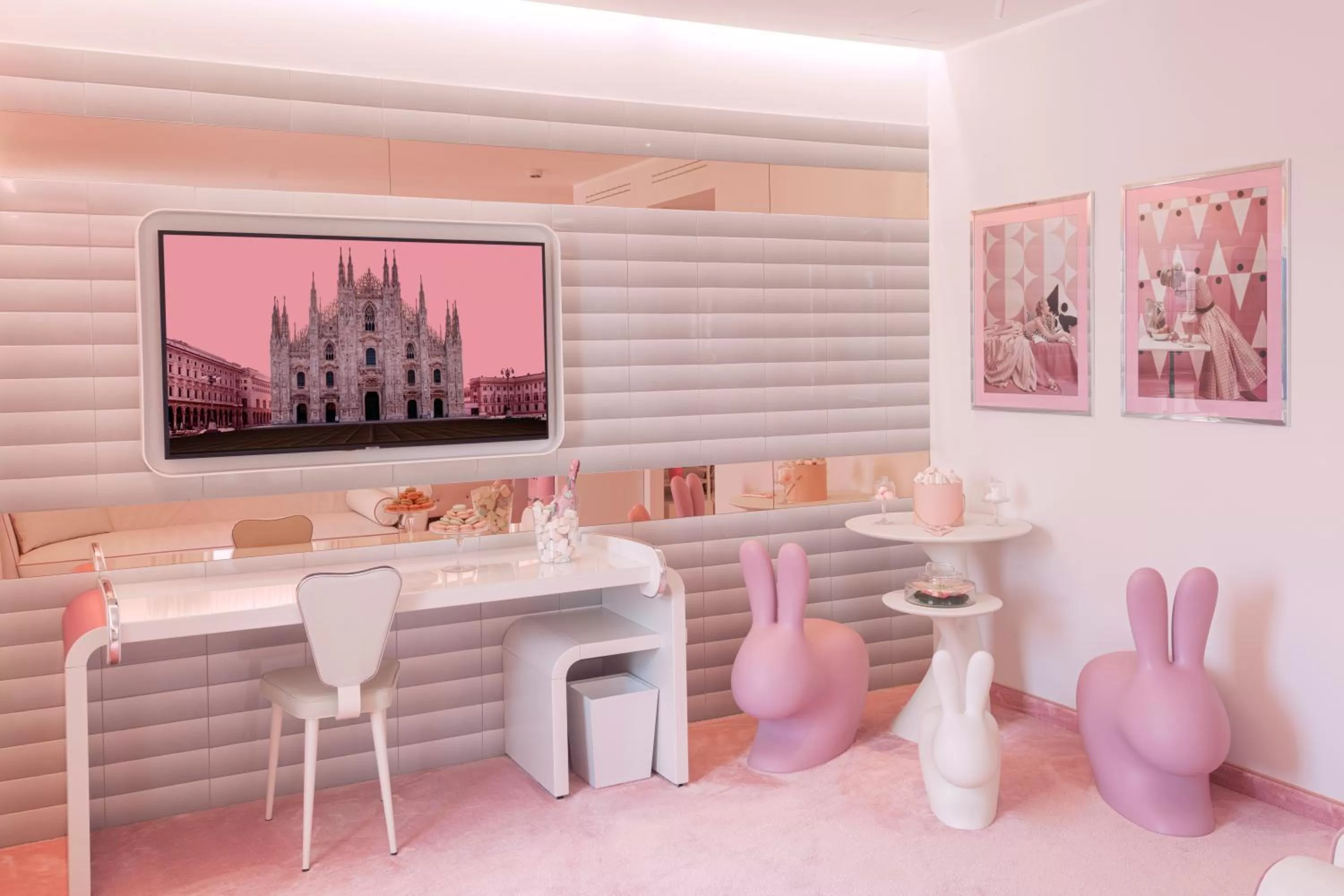 Decorative detail in ODSweet Duomo Milano Hotel