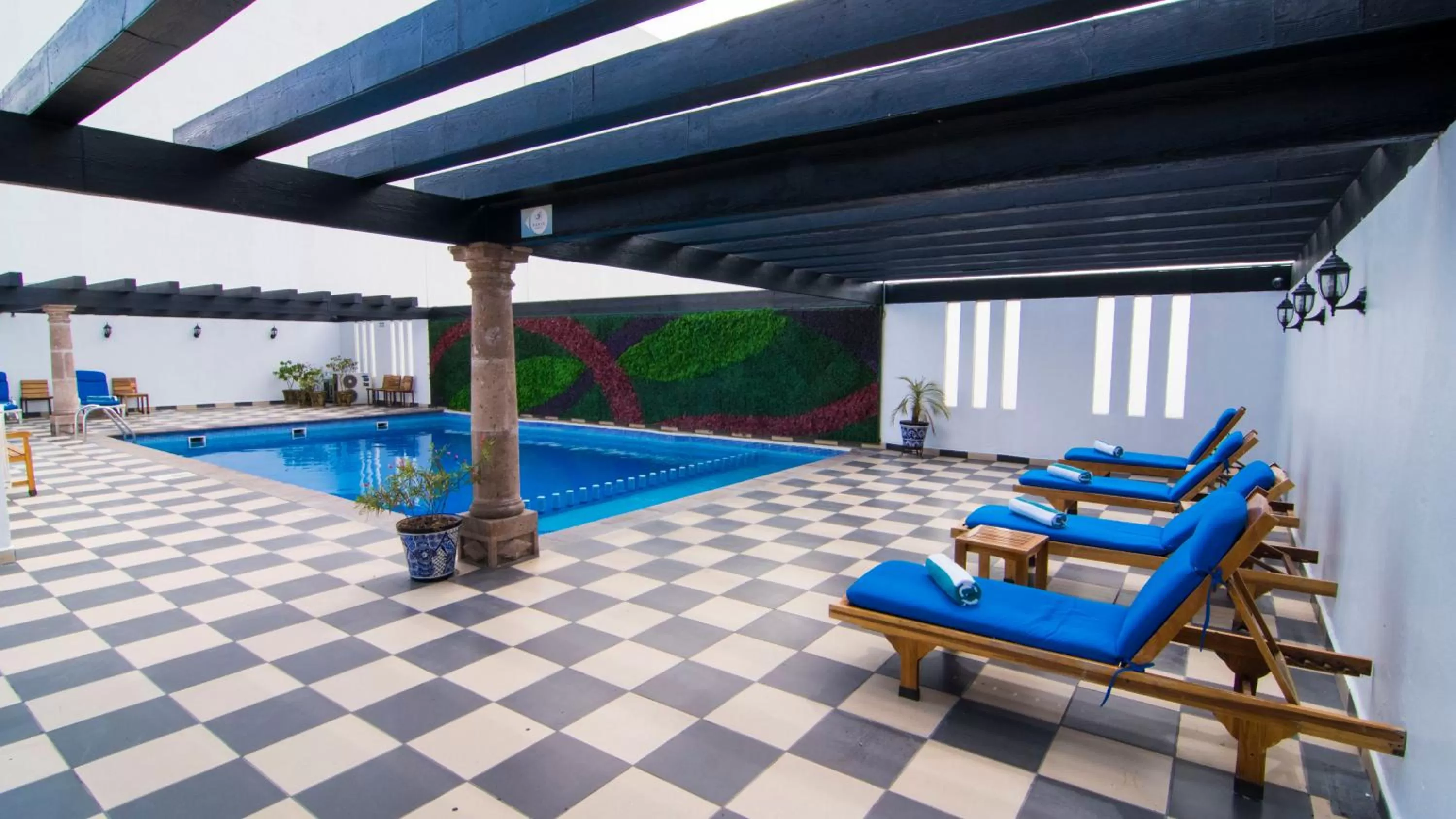 Swimming pool in Hotel Morales Historical & Colonial Downtown Core
