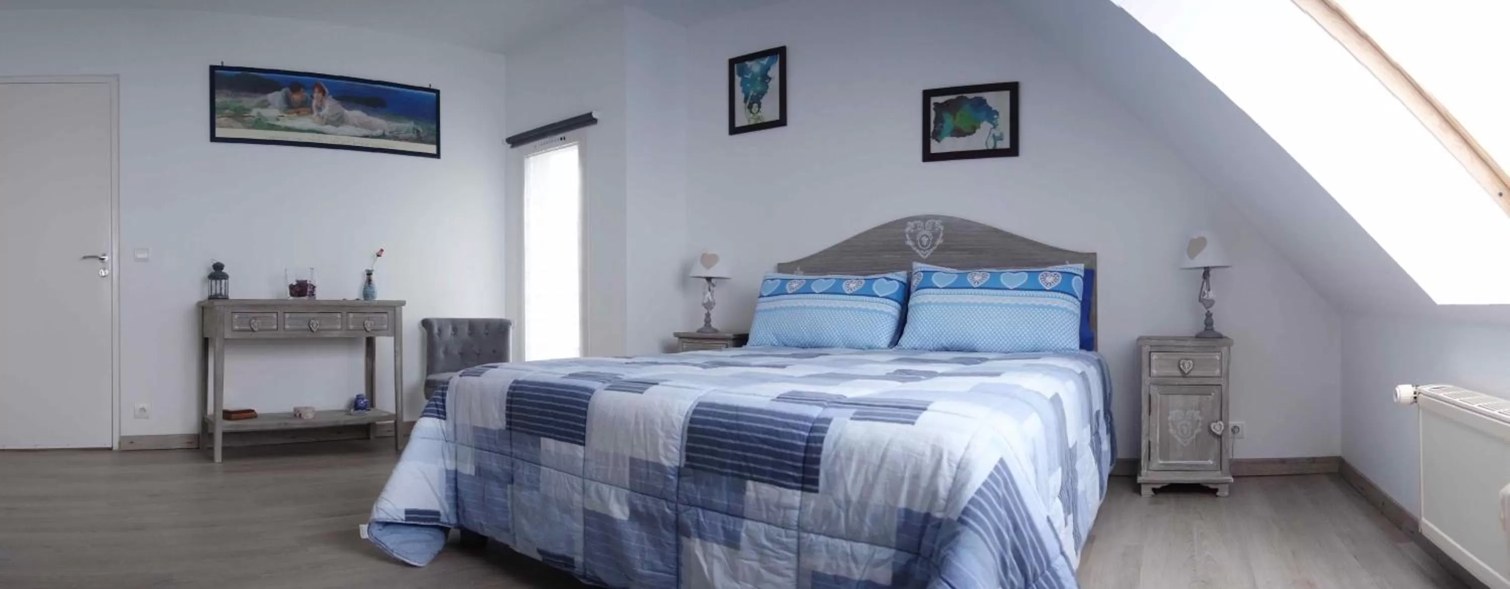 Photo of the whole room, Bed in Chambre D'Hôtes le Phenix