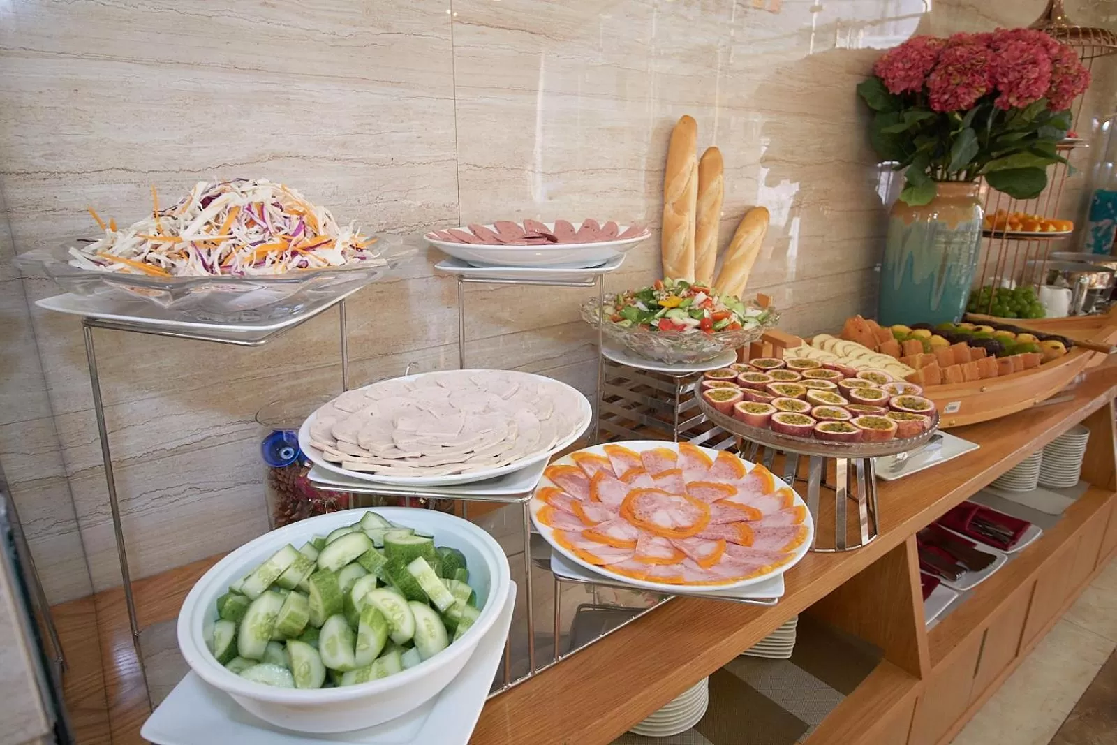 Food and drinks in Boss Hotel