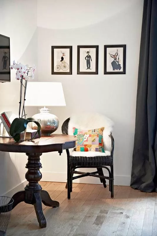 Decorative detail in Villa Adélaïde