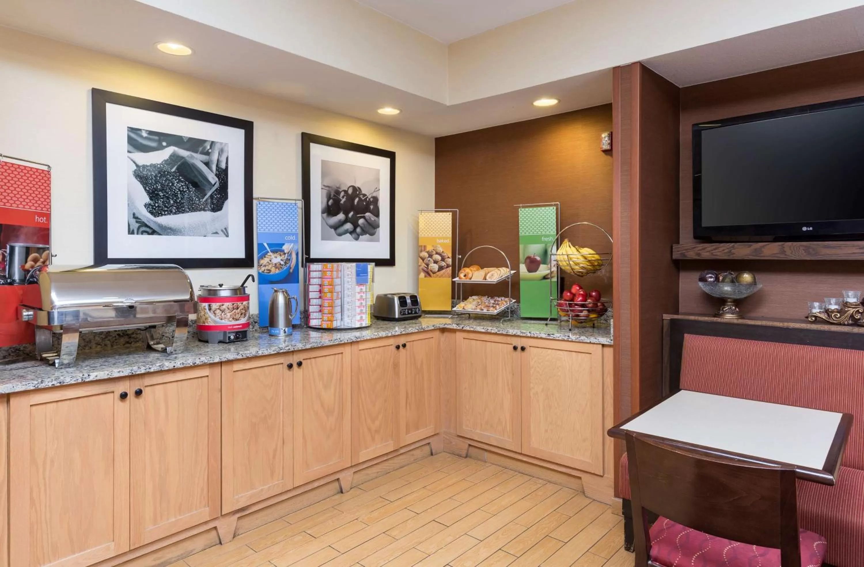 Breakfast in Hampton Inn Lubbock