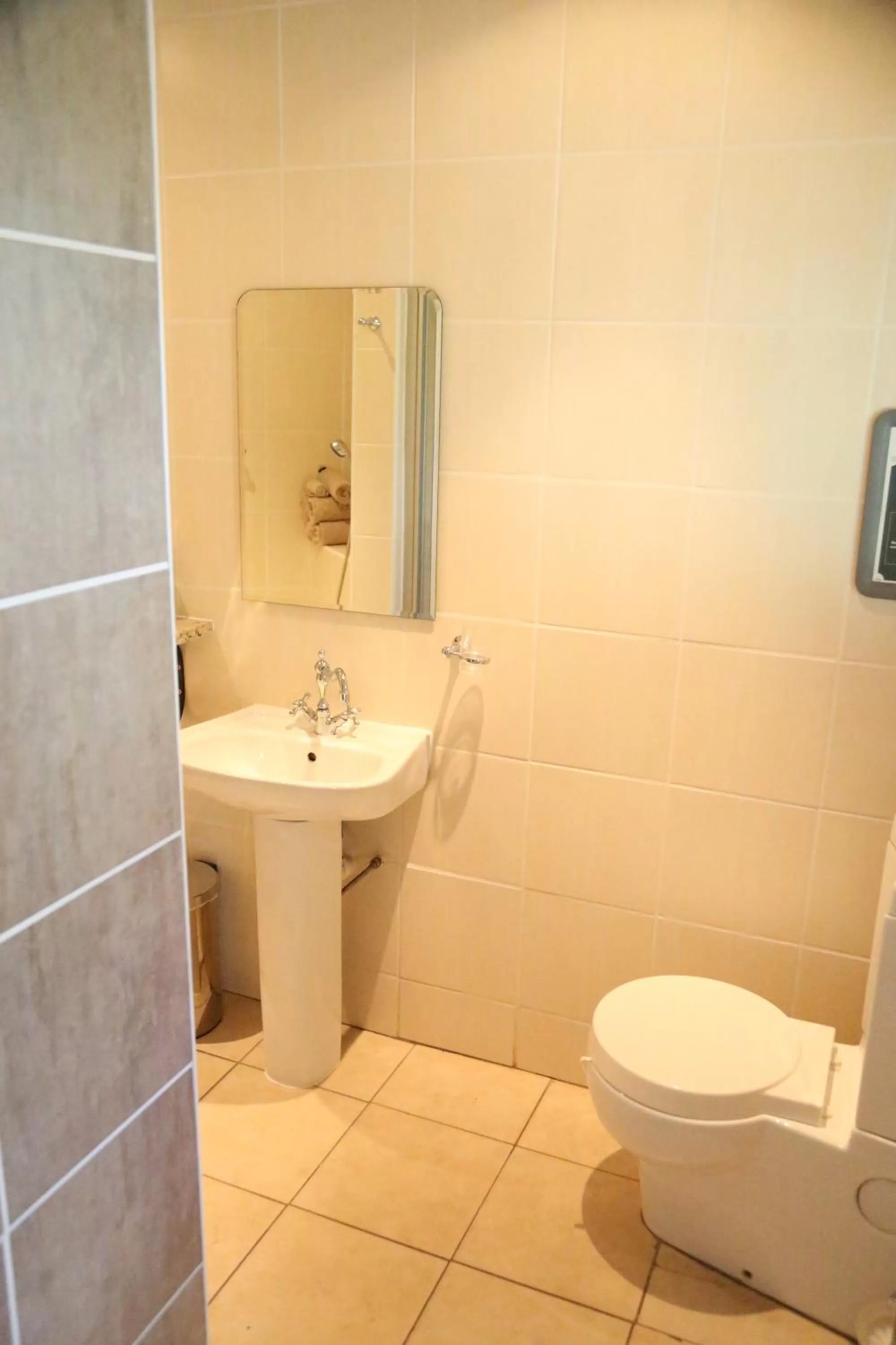 Bathroom in The Highveld Cape Inn